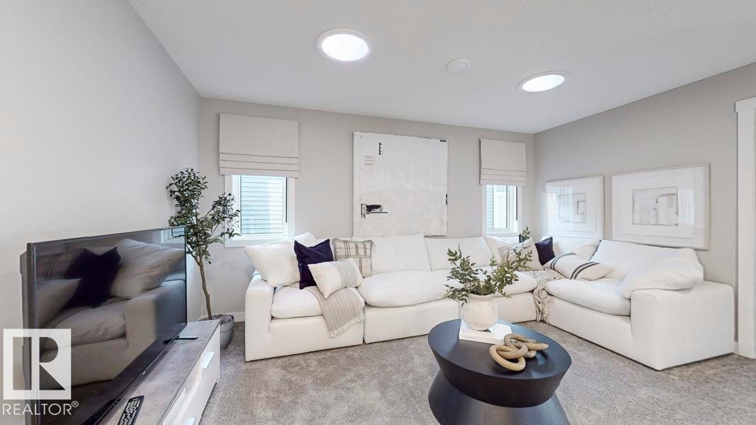 5868 Raven Crescent, Edmonton, AB