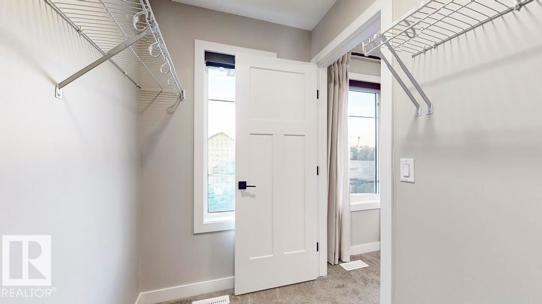 5868 Raven Crescent, Edmonton, AB