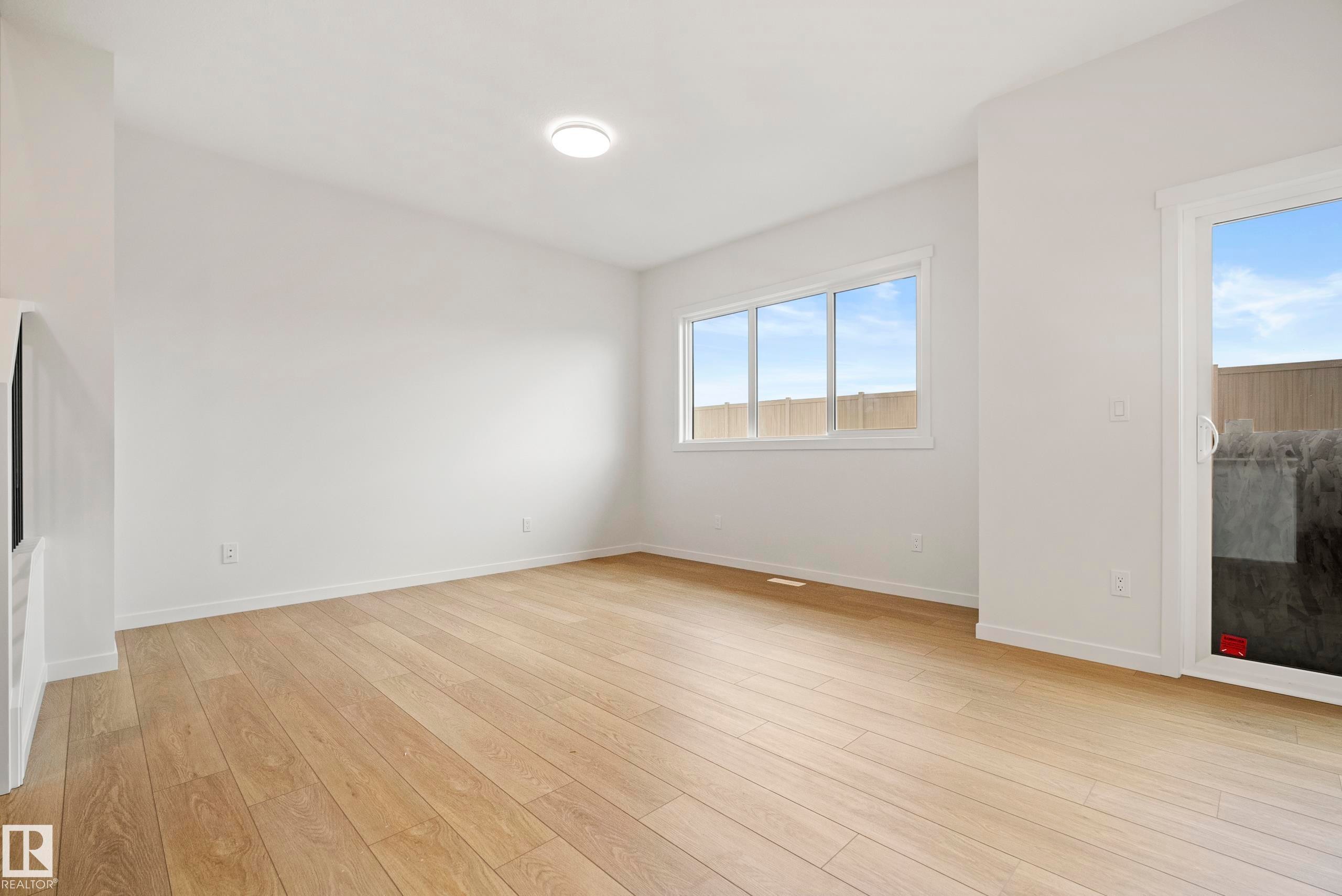 20731 24 Avenue, Edmonton, AB