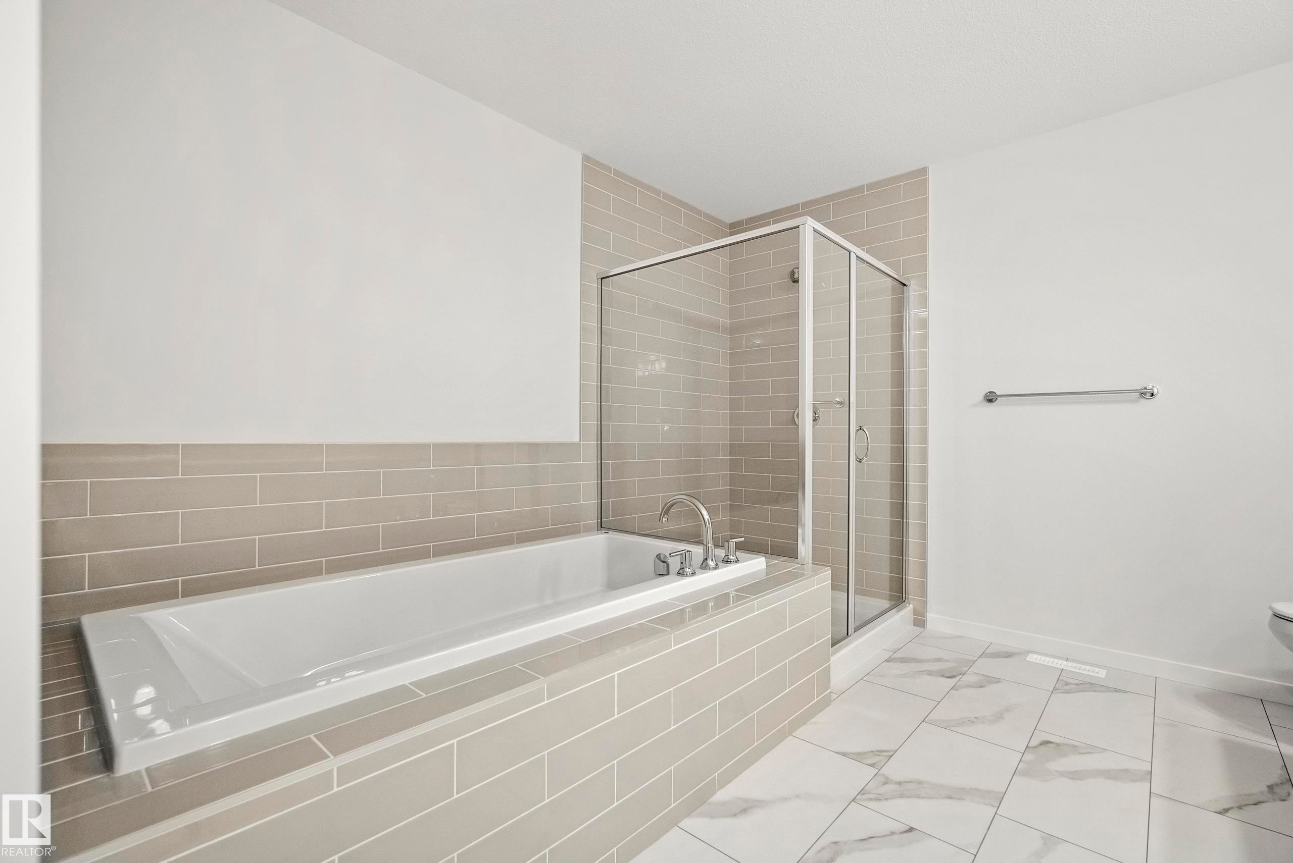 20731 24 Avenue, Edmonton, AB