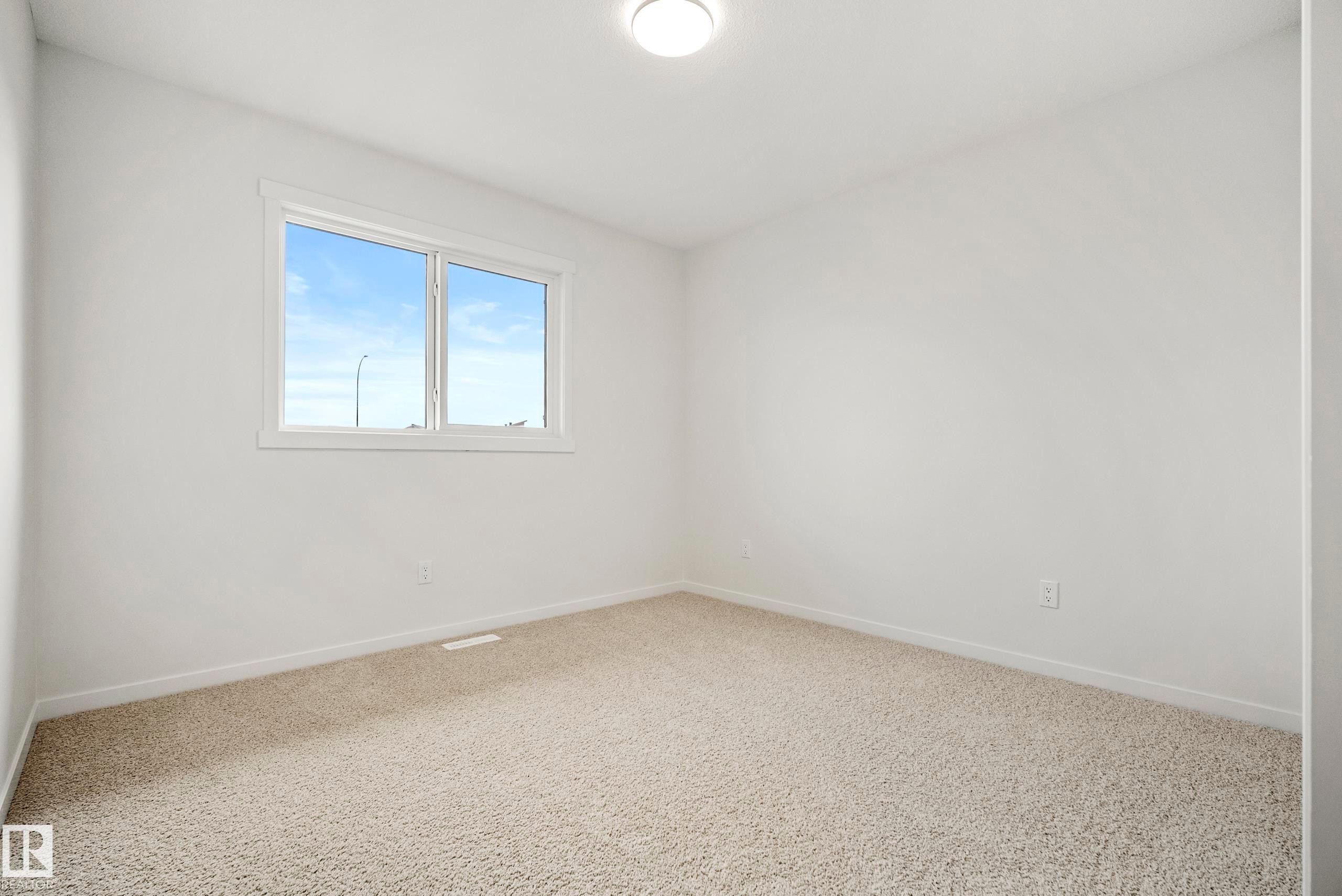 20731 24 Avenue, Edmonton, AB