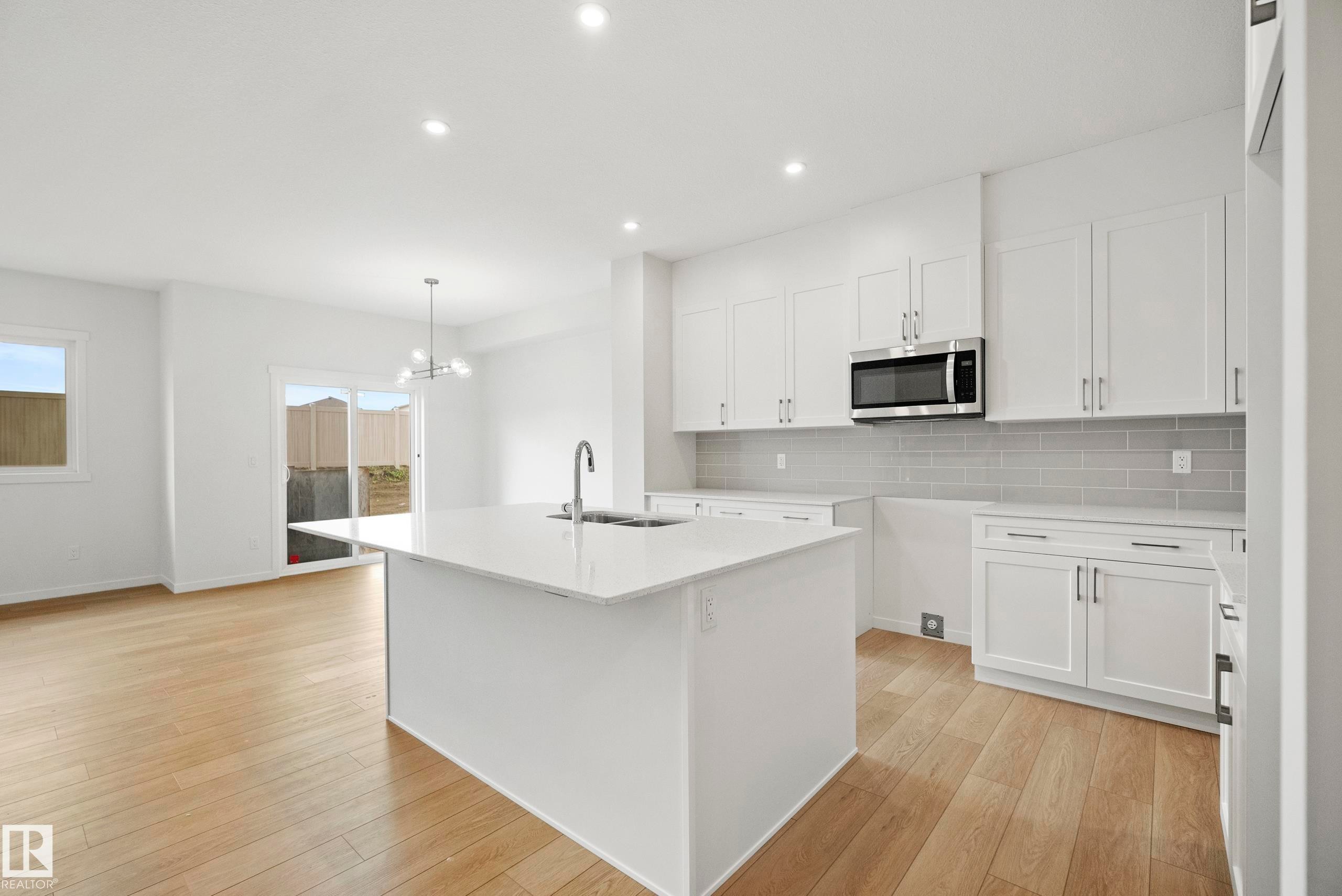 20731 24 Avenue, Edmonton, AB