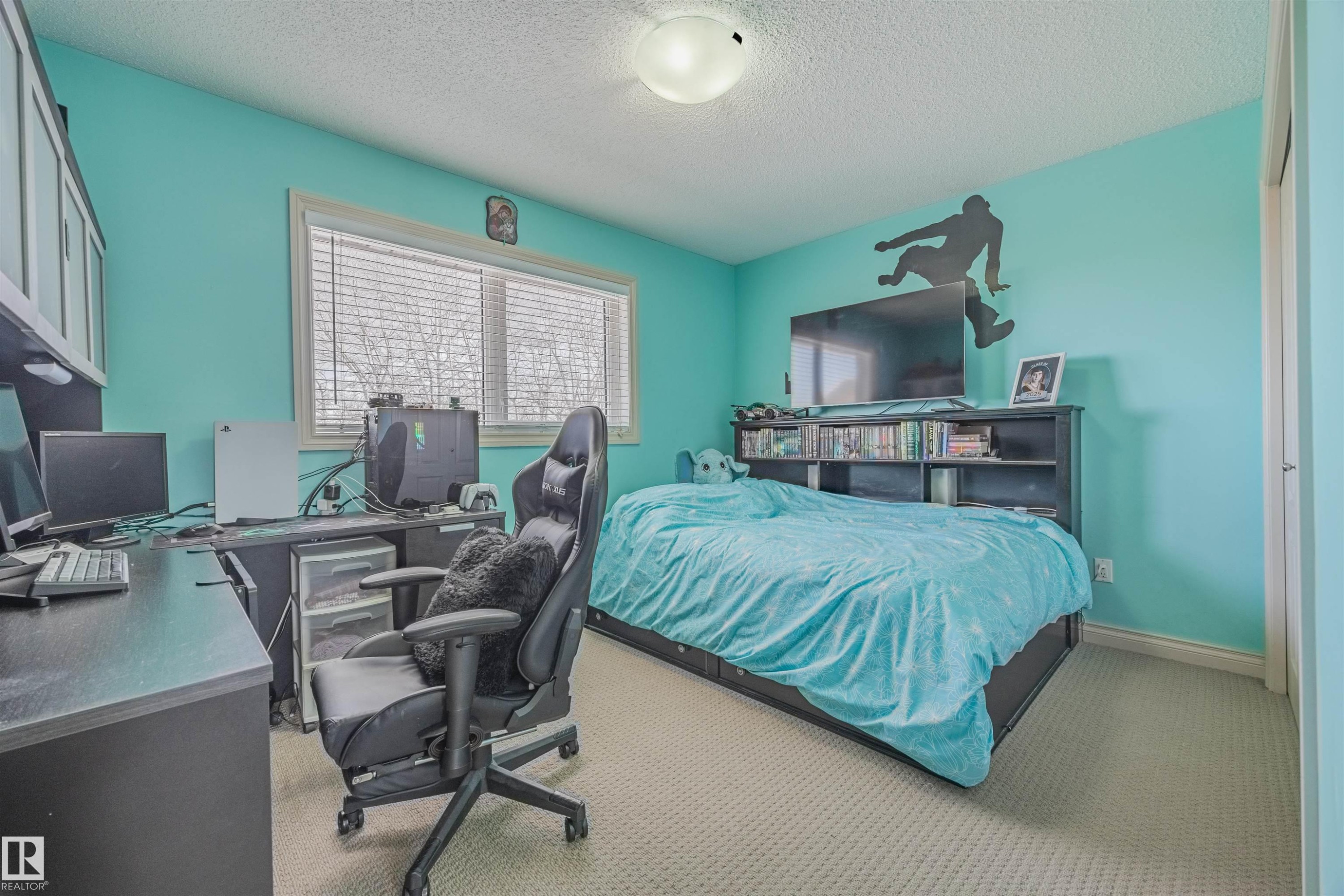 Upstairs bedroom #3. - 57 Homestead Crescent Nw, Edmonton, AB - Indoor Photo Showing Bedroom