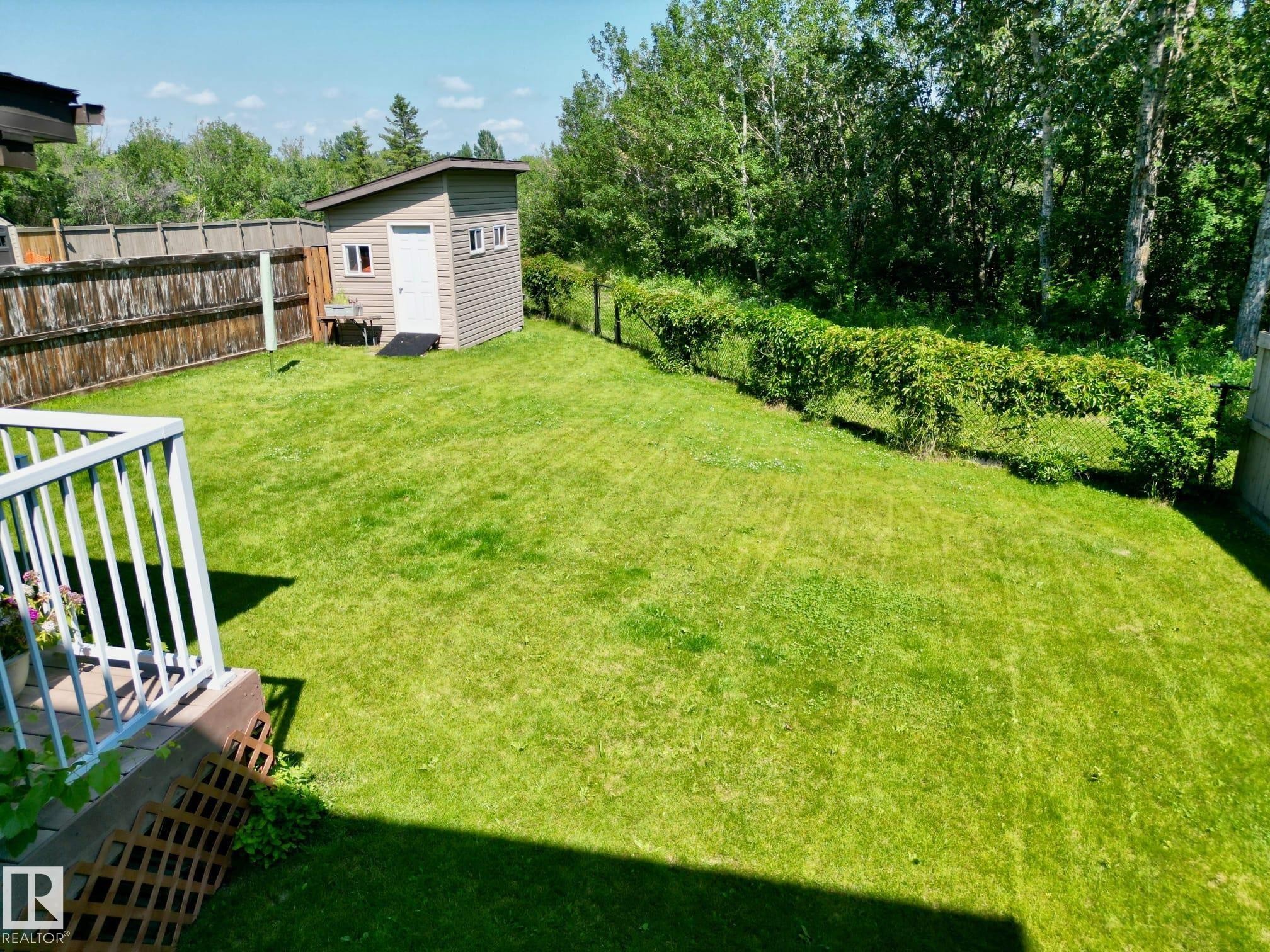 57 Homestead Crescent Nw, Edmonton, AB - Outdoor