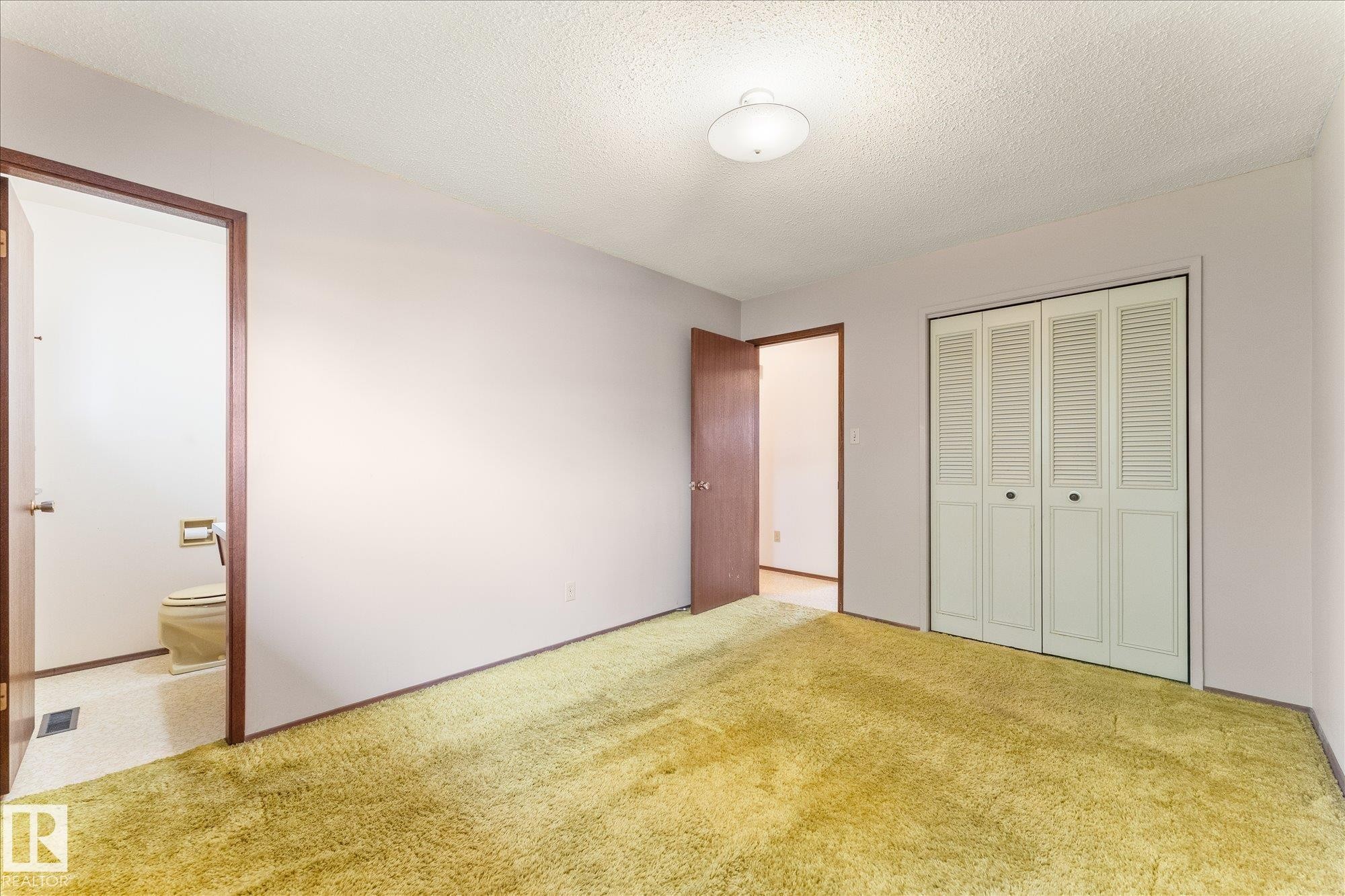 11008 162A Avenue, Edmonton, AB