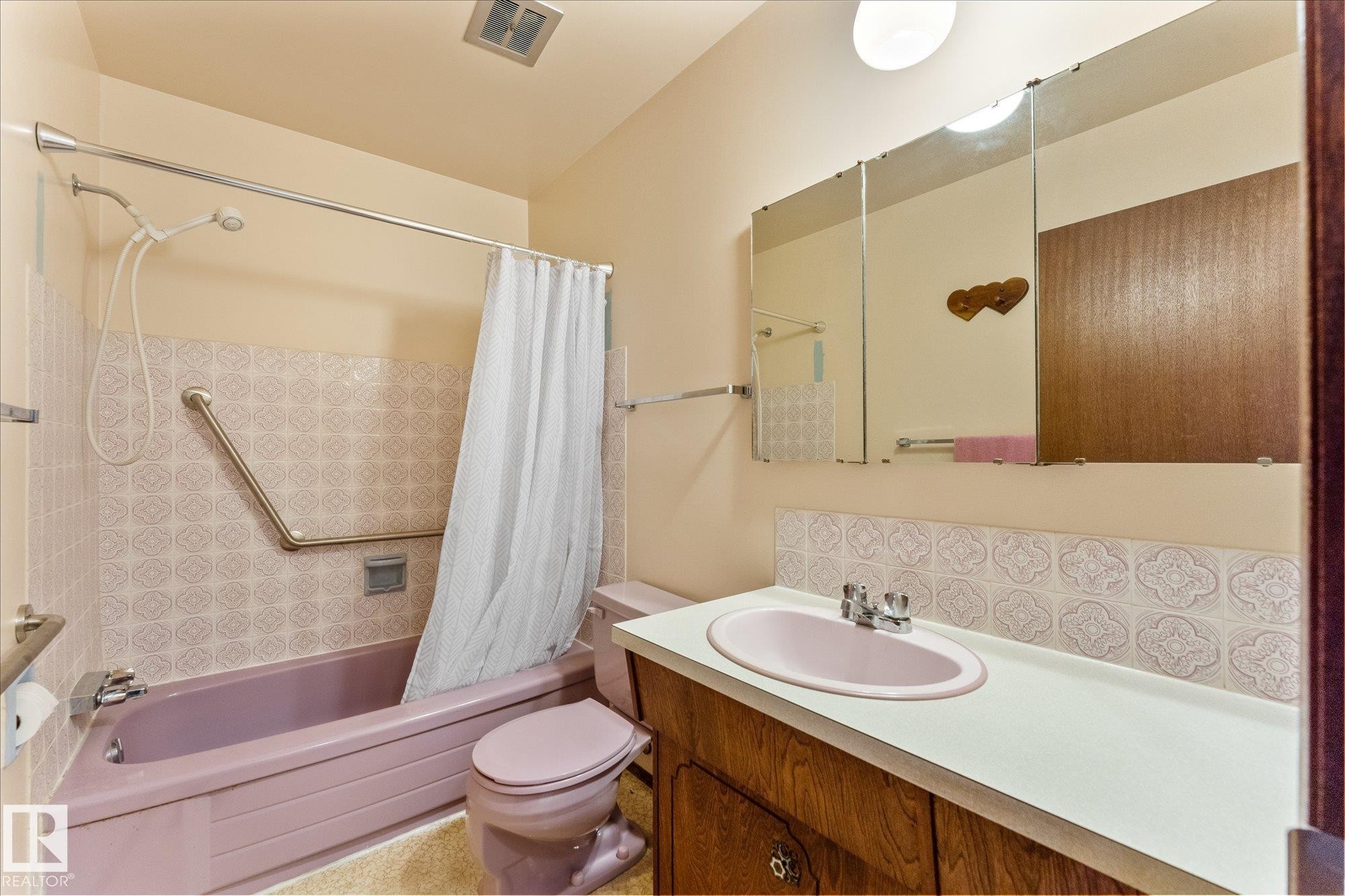11008 162A Avenue, Edmonton, AB