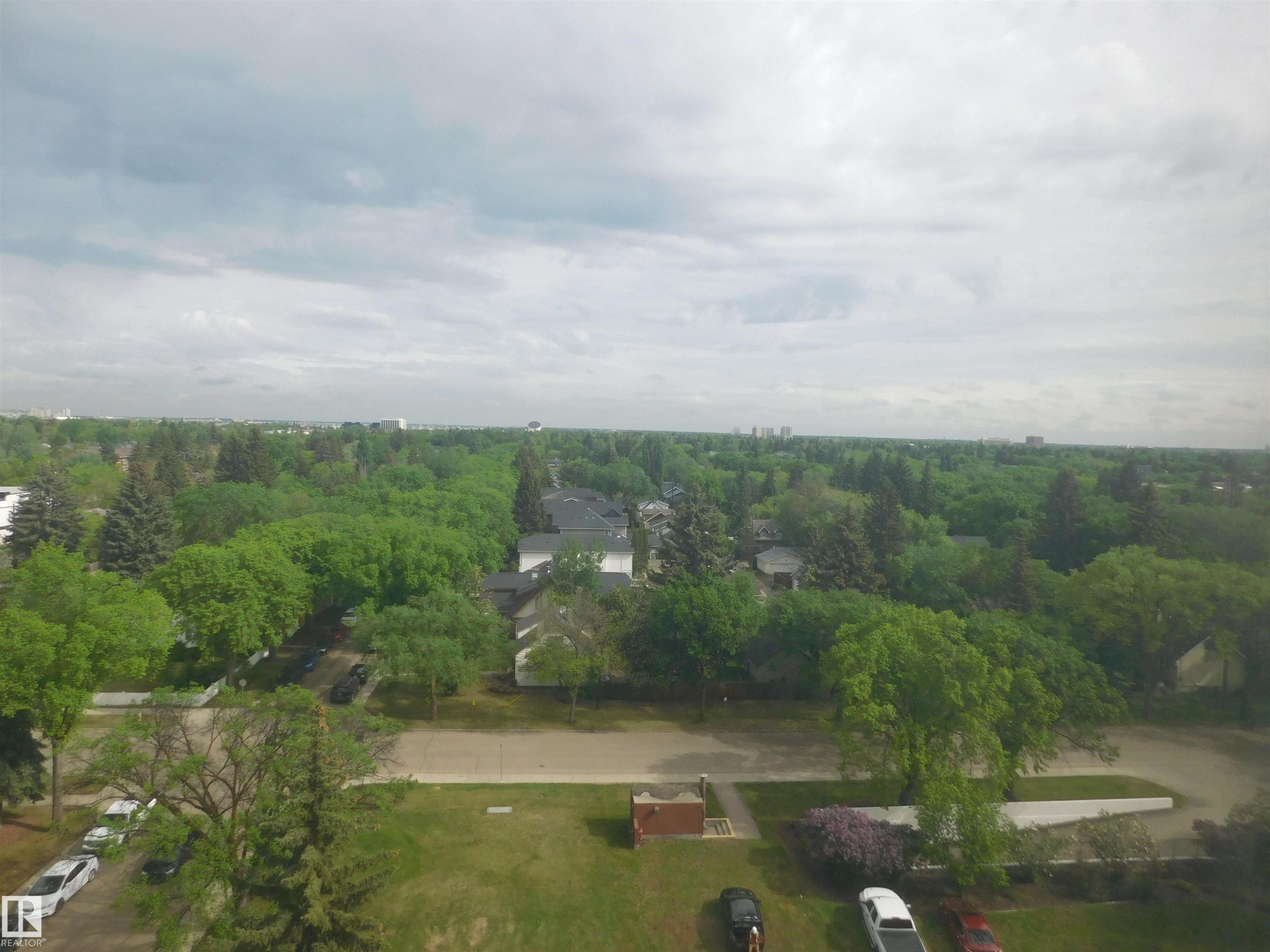 903 13910 Stony Plain Road, Edmonton, AB