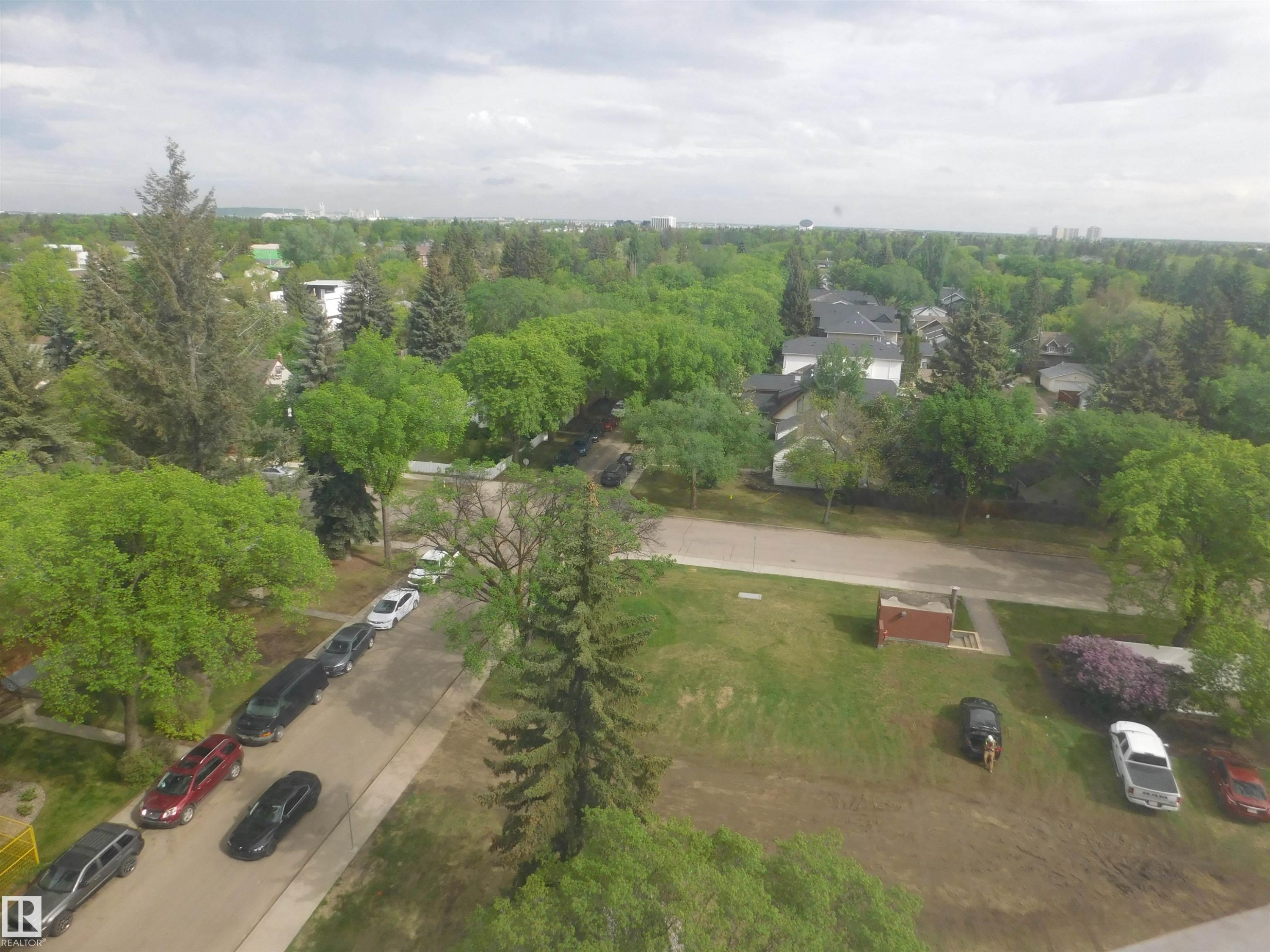 903 13910 Stony Plain Road, Edmonton, AB