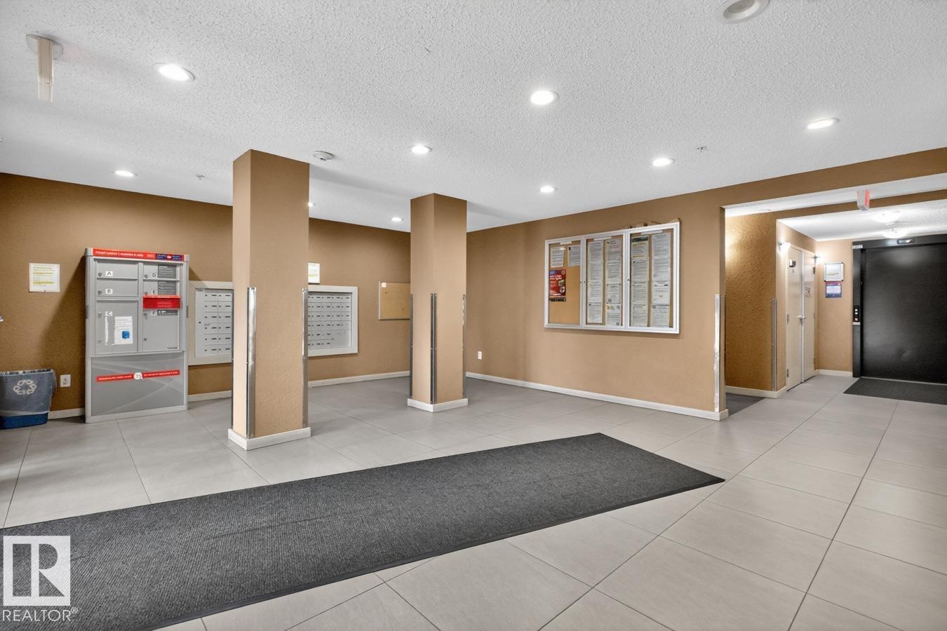 414 1060 Mcconachie Boulevard, Edmonton, AB - Indoor