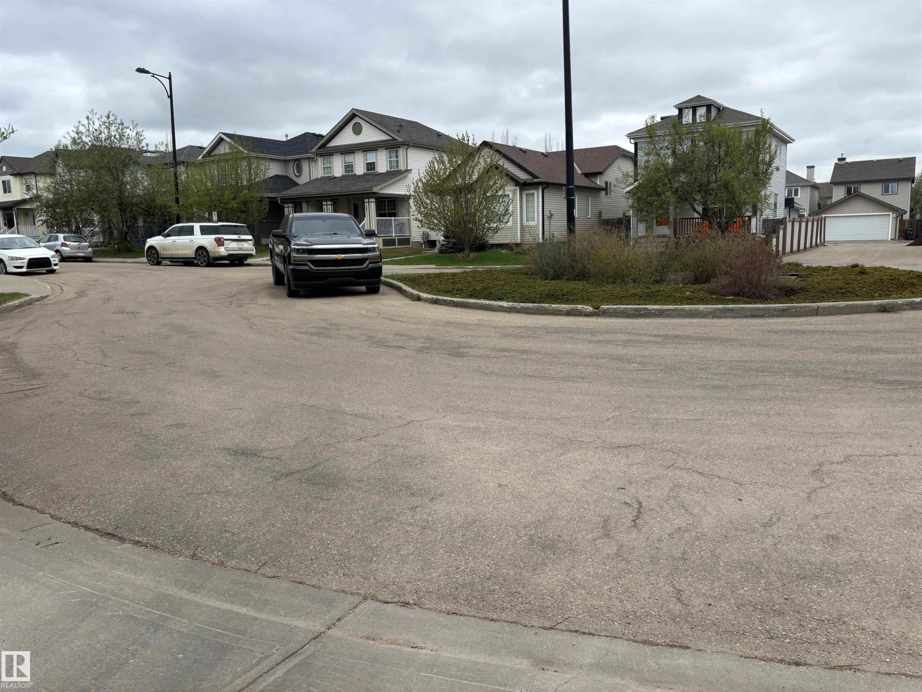 CULDESAC - 67 Summerfield Point(E), Sherwood Park, AB