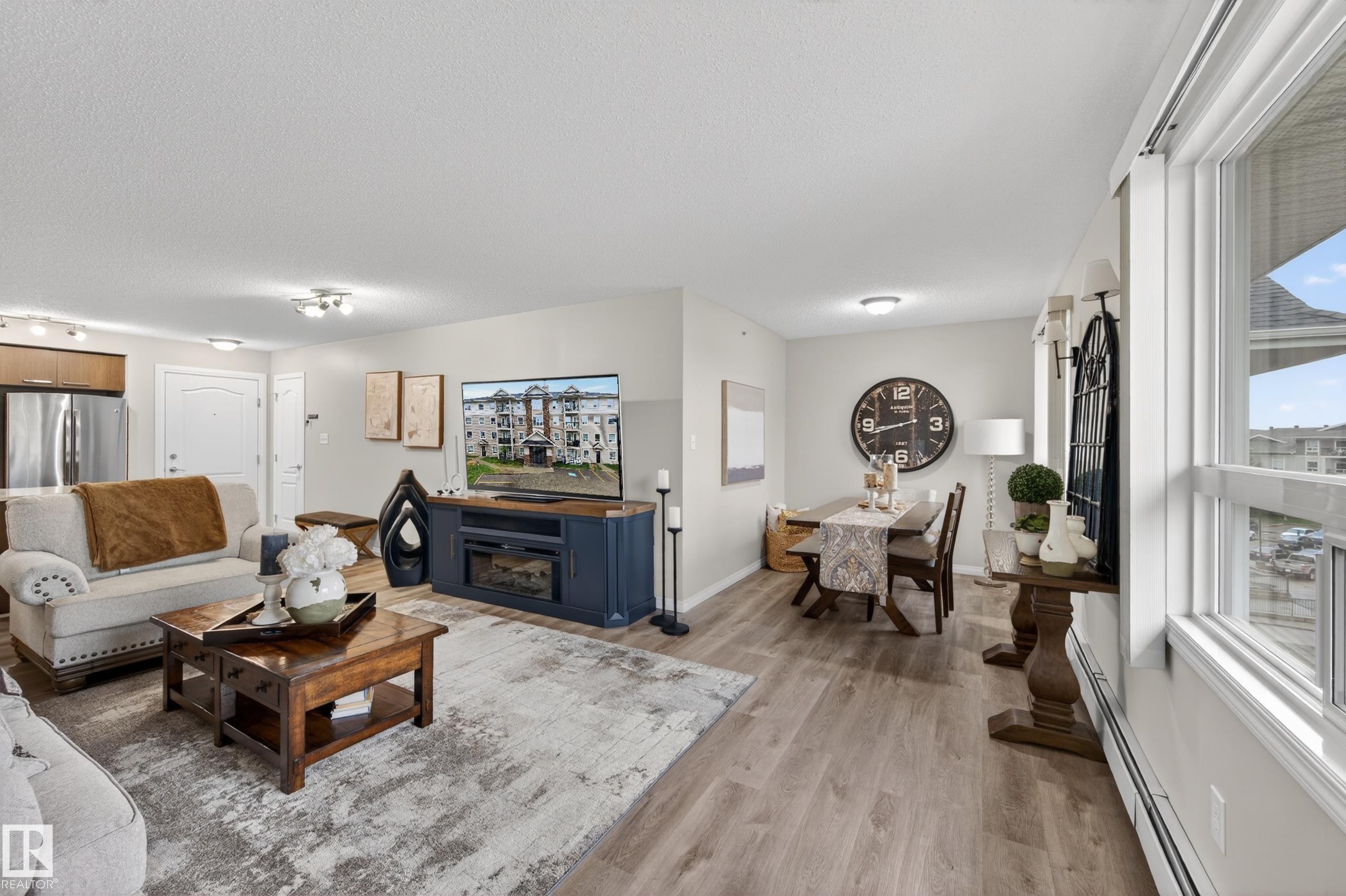2402 7343 South Terwillegar Drive, Edmonton, AB