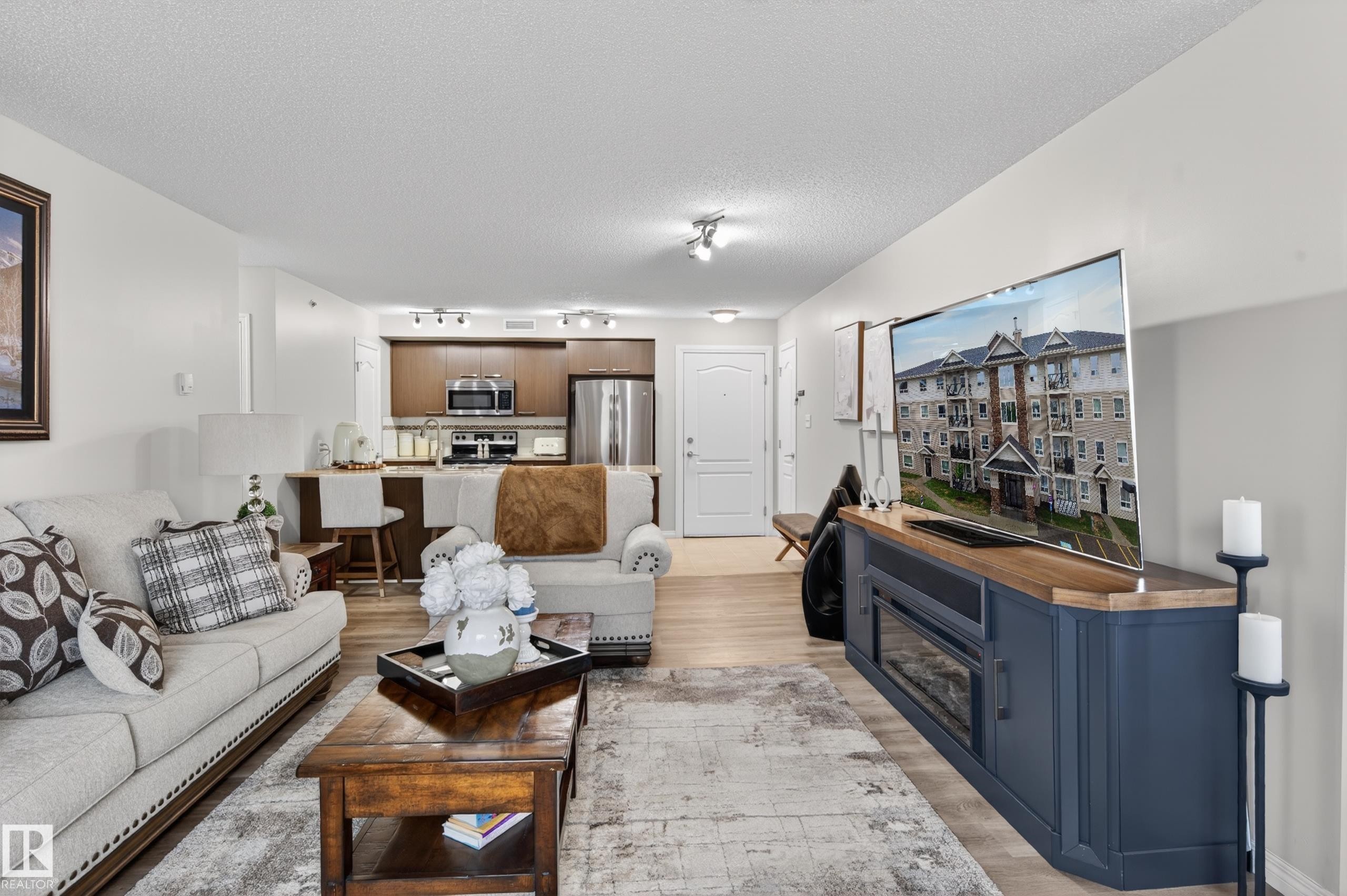 2402 7343 South Terwillegar Drive, Edmonton, AB