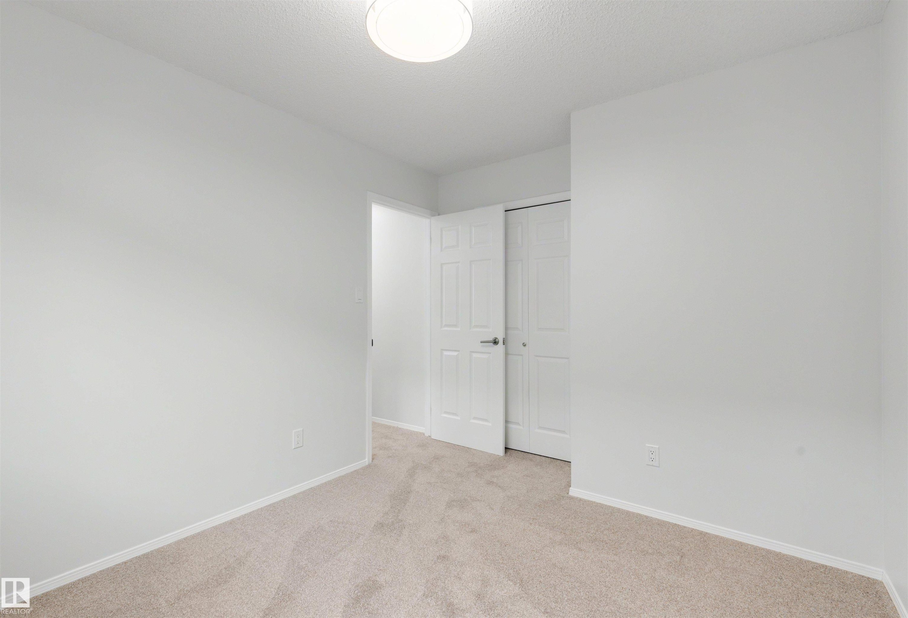 11815 8 Avenue, Edmonton, AB
