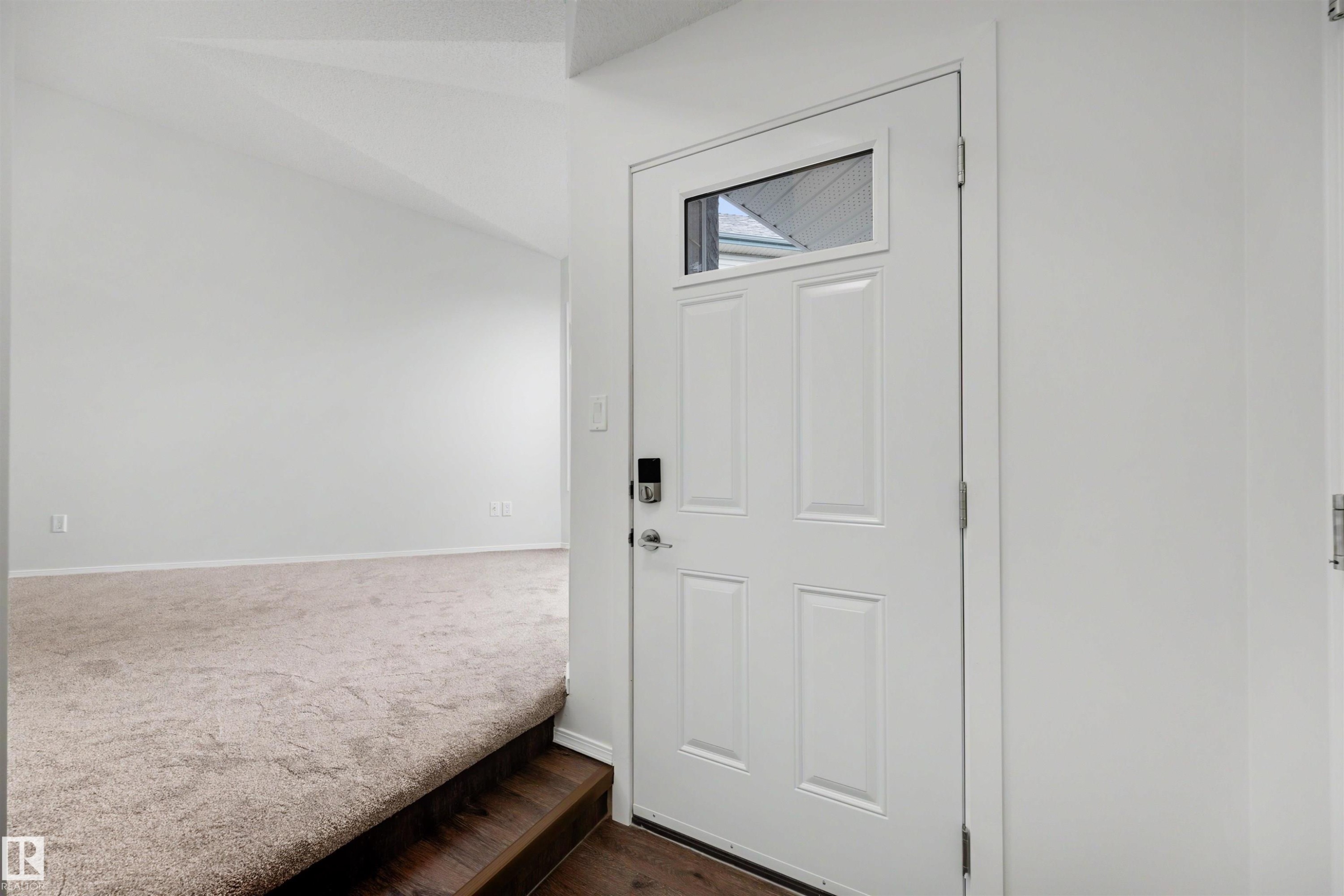 11815 8 Avenue, Edmonton, AB