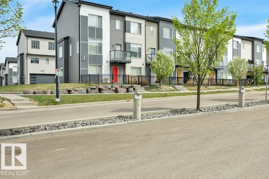 402 812 Welsh Drive Sw, Edmonton, AB - Outdoor With Facade