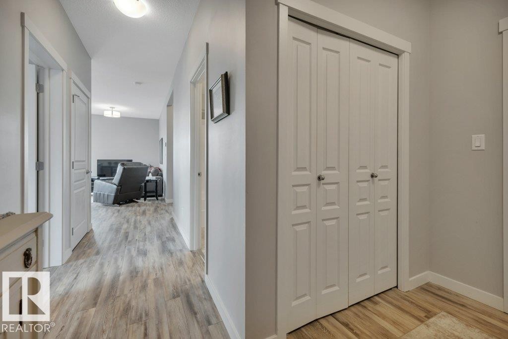 402 812 Welsh Drive Sw, Edmonton, AB - Indoor Photo Showing Other Room