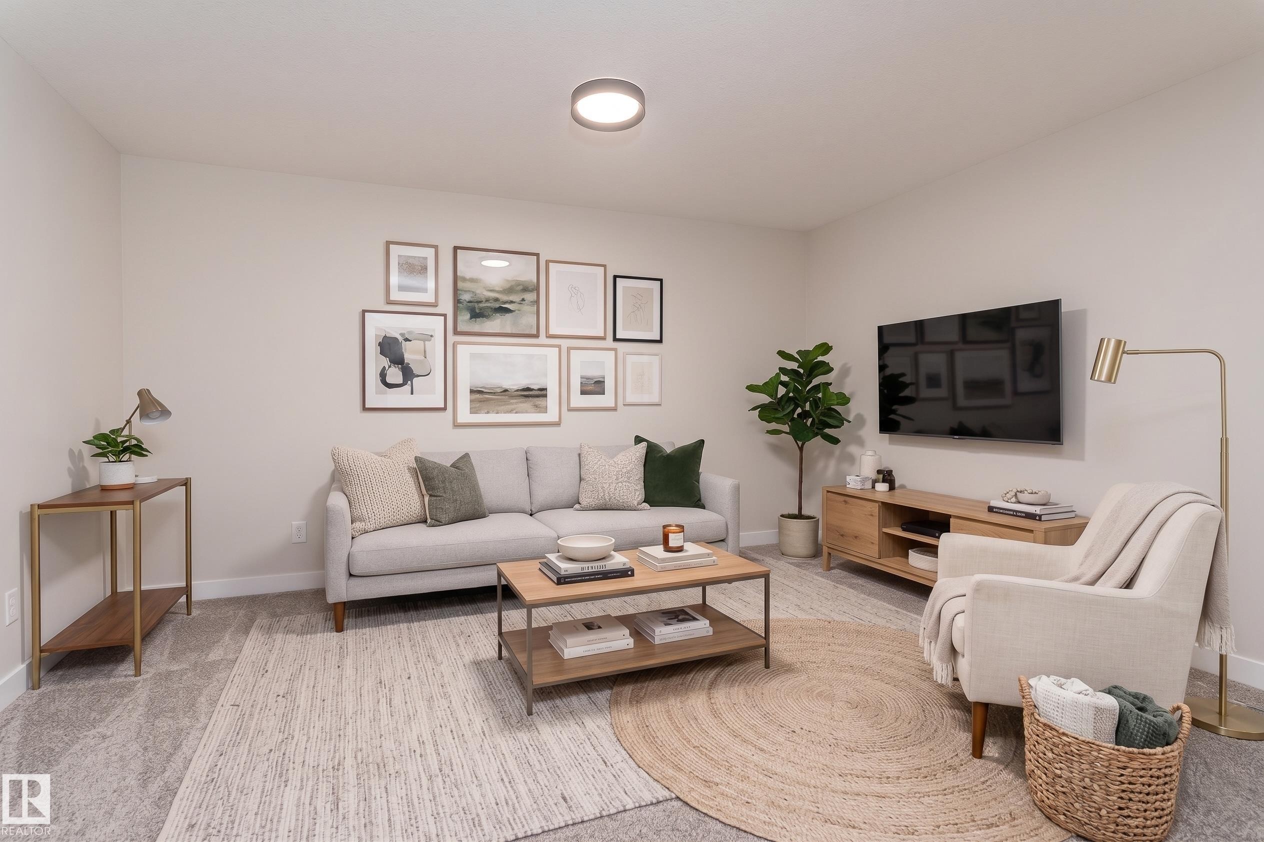 Neutral-toned walls complement the light gray carpeting - 115 Garneau Gate, Spruce Grove, AB