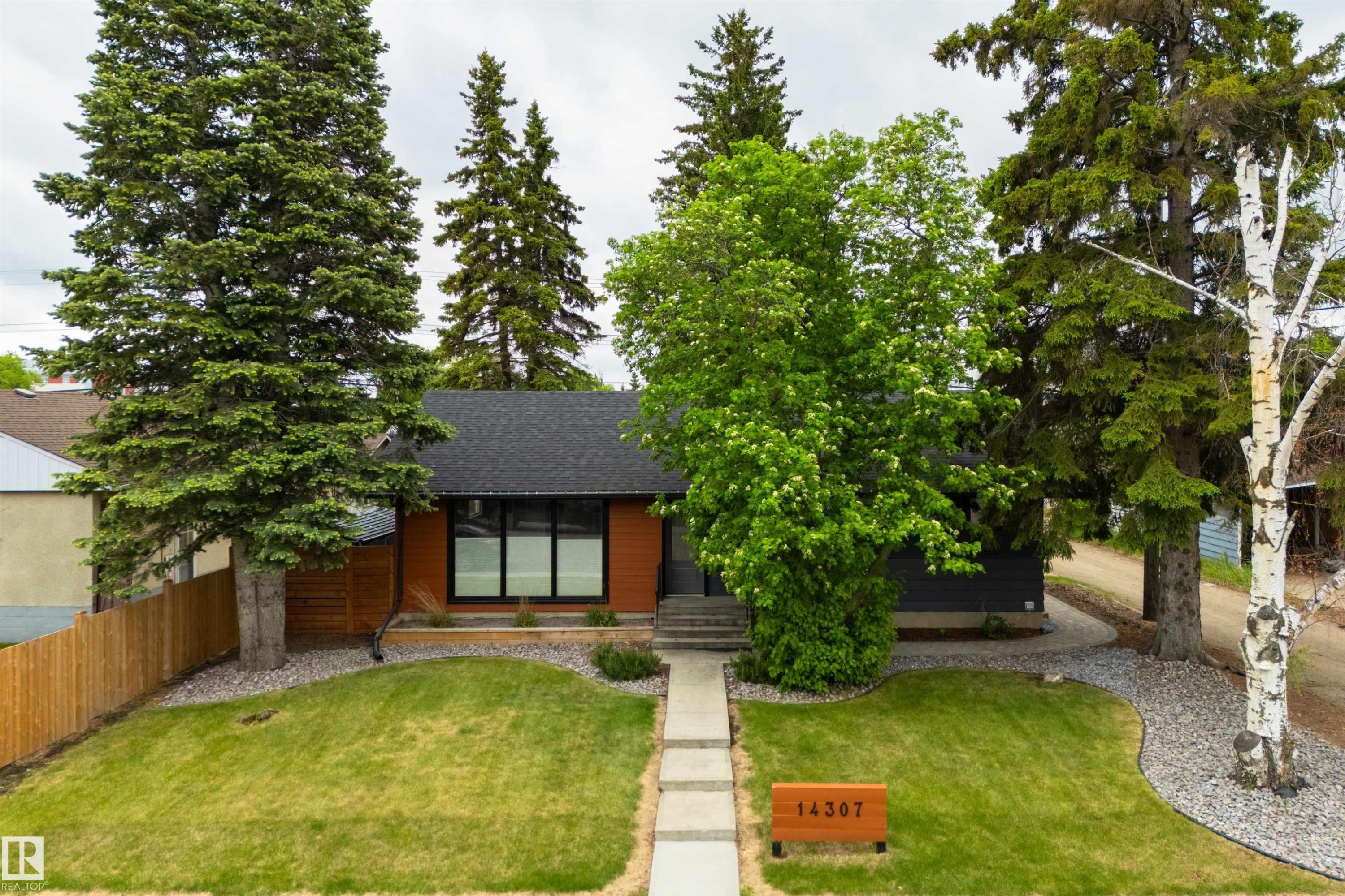 14307 86 Avenue, Edmonton, AB