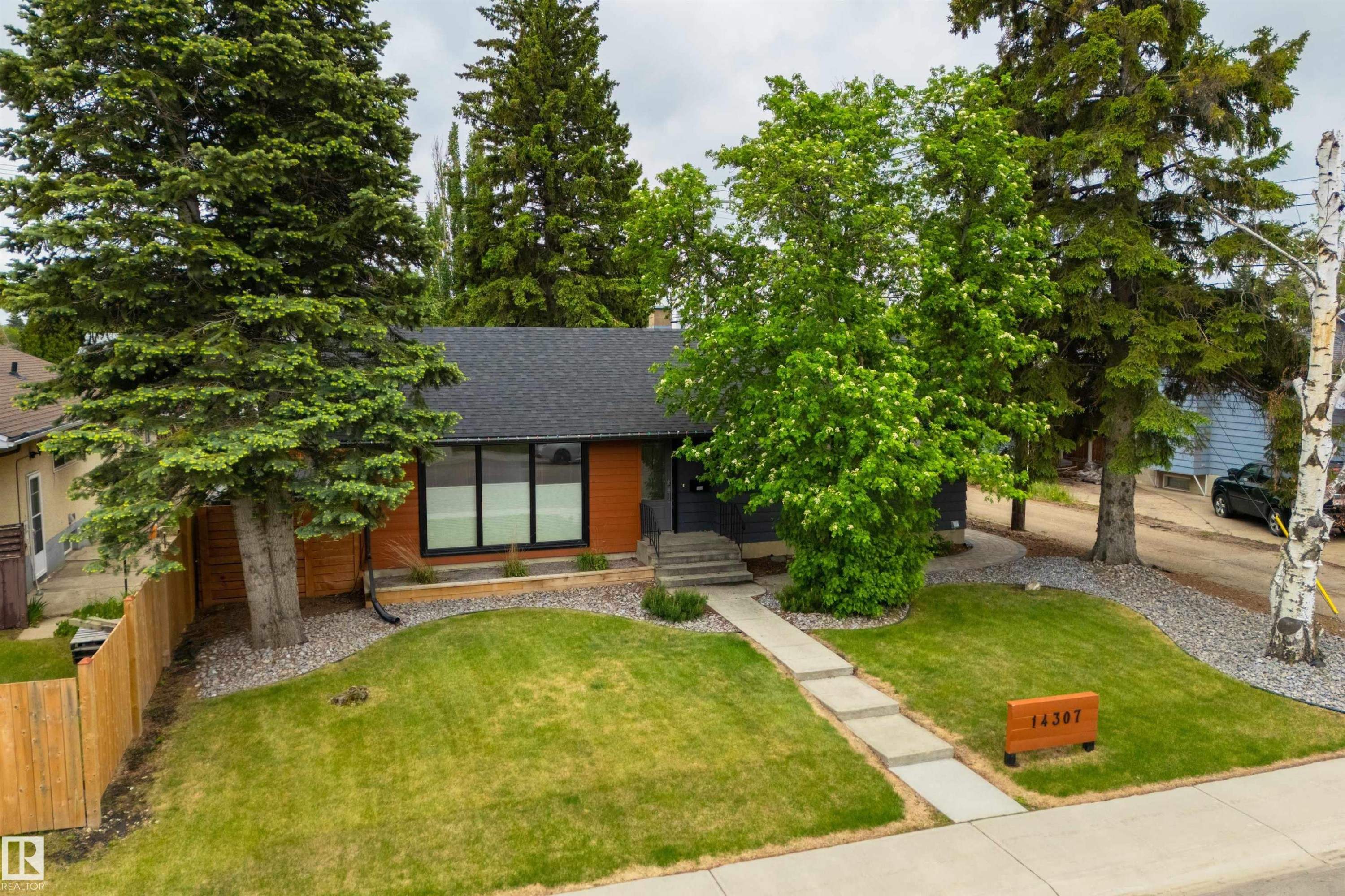 14307 86 Avenue, Edmonton, AB