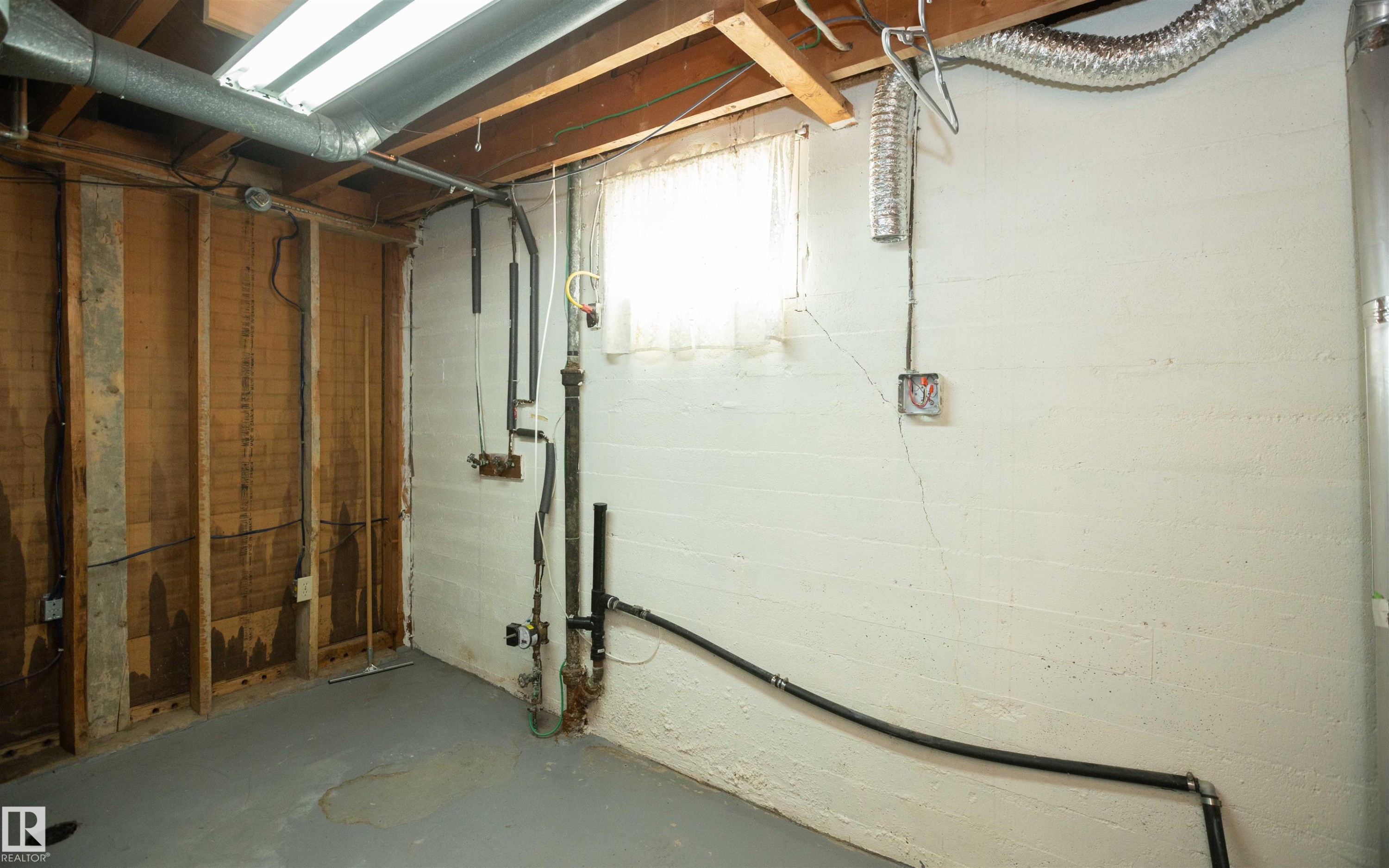 Basement - 4414 54 Avenue, Barrhead, AB - Indoor Photo Showing Basement