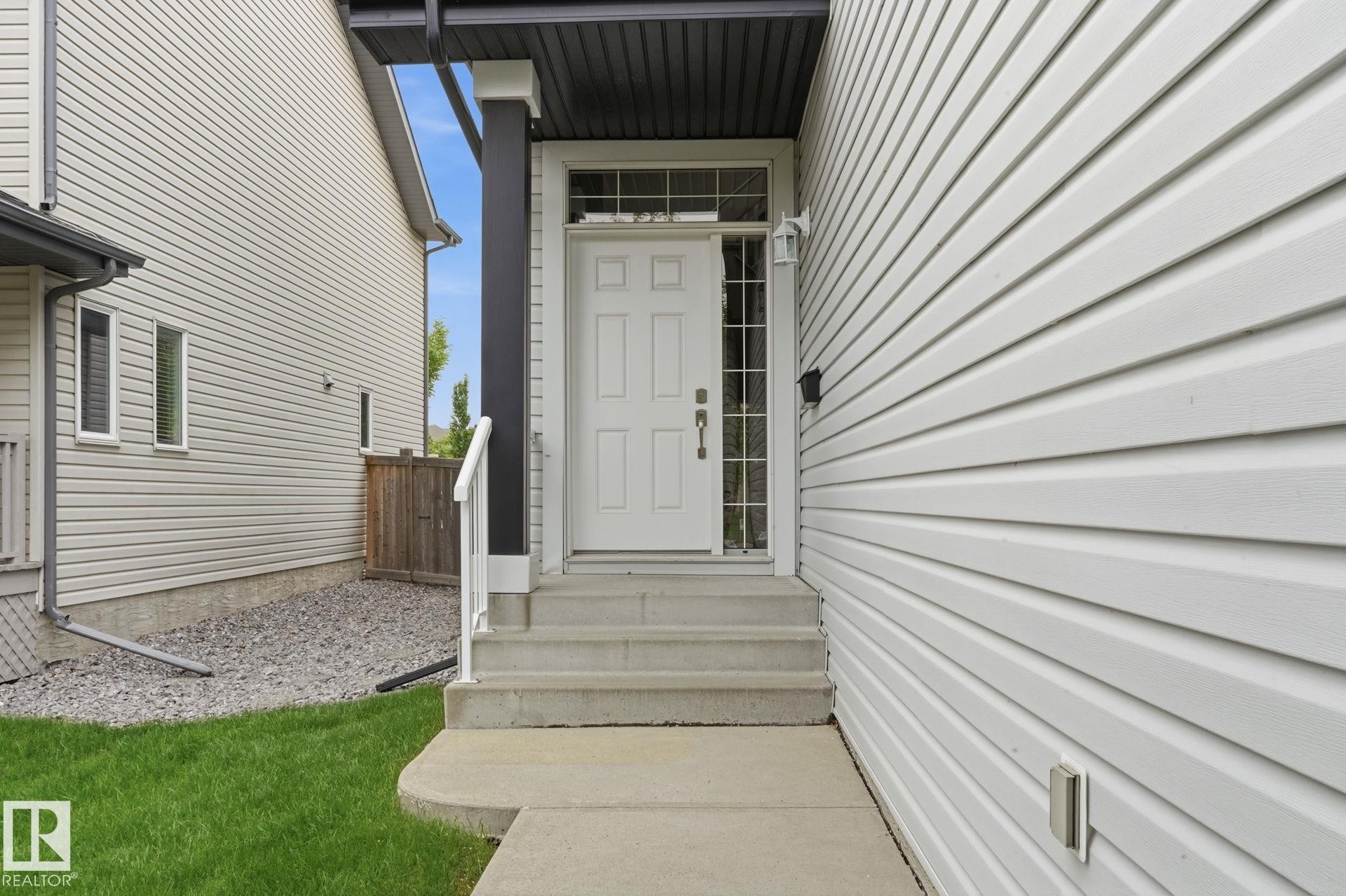 1823 67 Street, Edmonton, AB