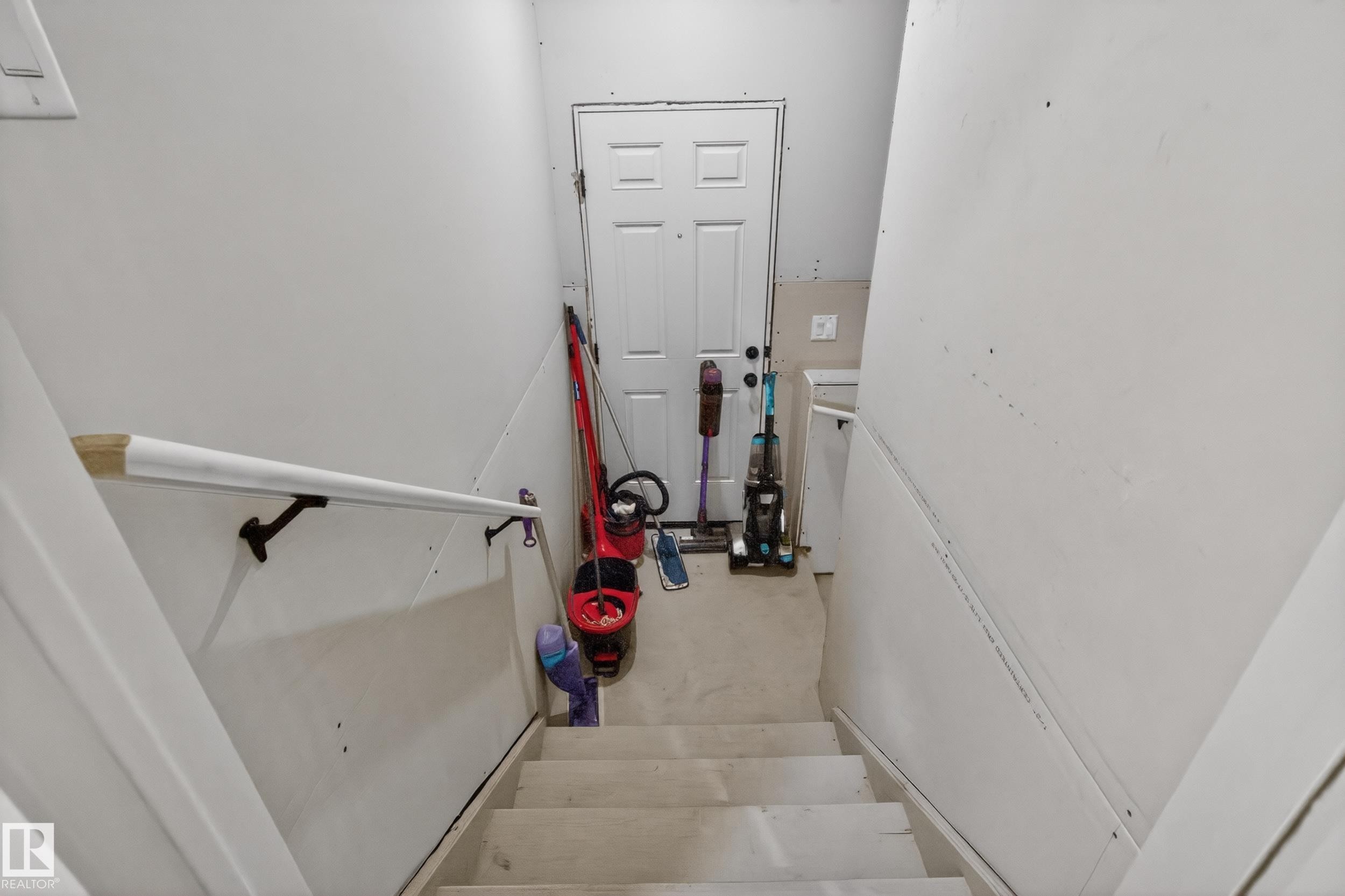 Image quality insufficient for description - 22836 94 Avenue, Edmonton, AB