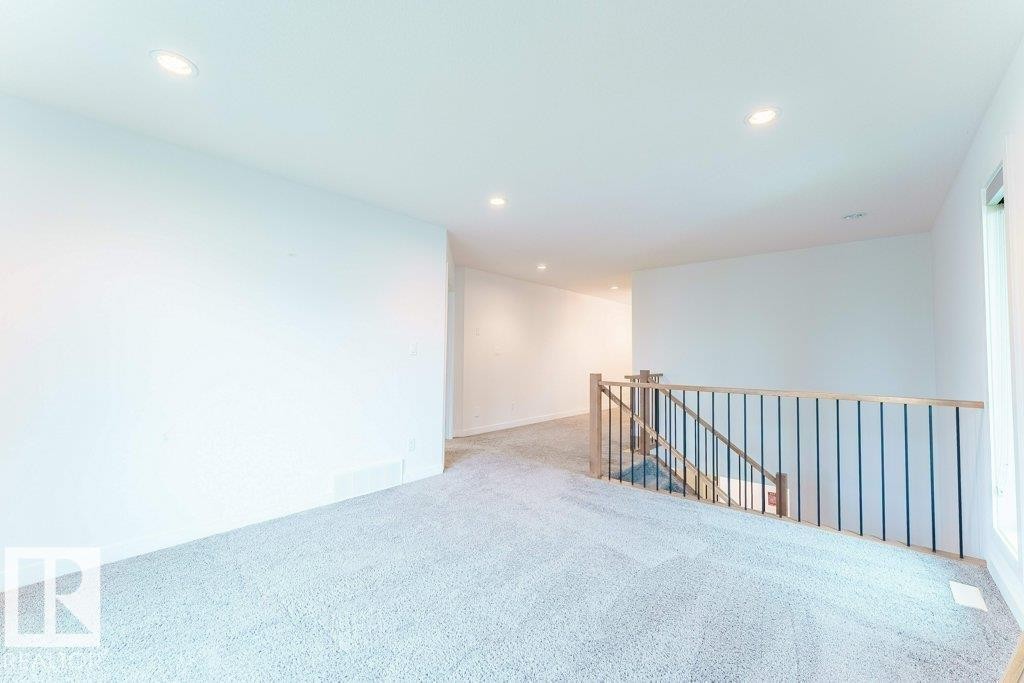 17347 11 Avenue Sw, Edmonton, AB