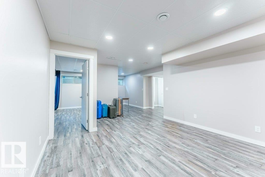 17347 11 Avenue Sw, Edmonton, AB