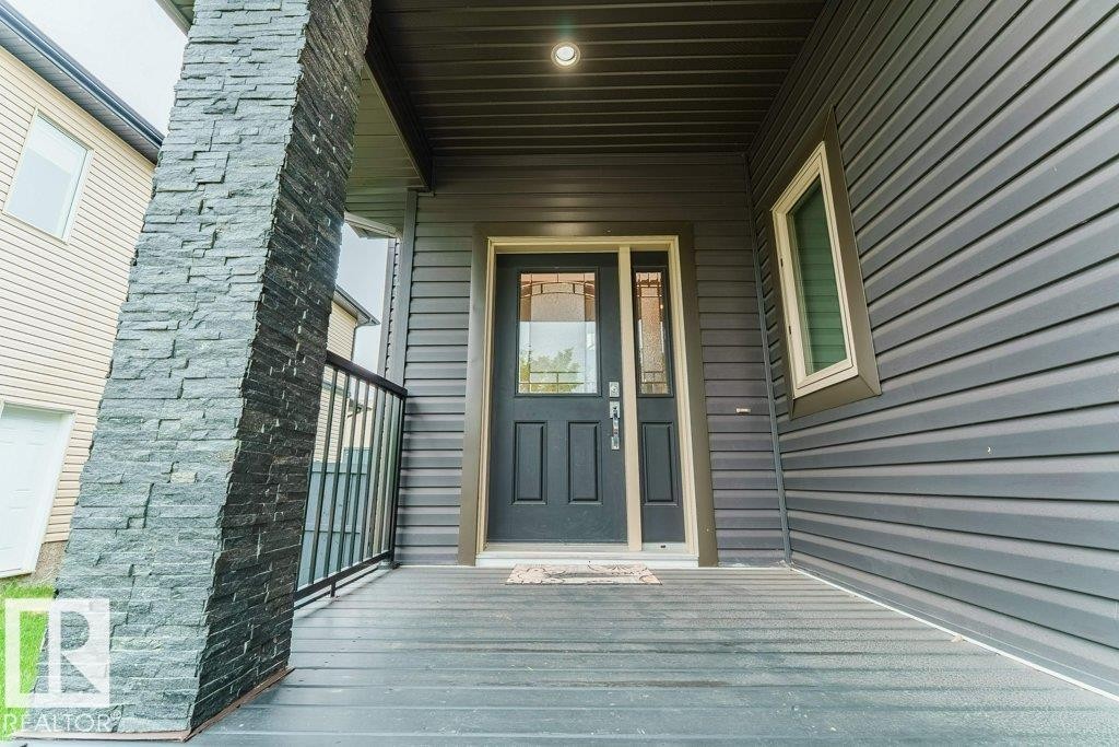 17347 11 Avenue Sw, Edmonton, AB