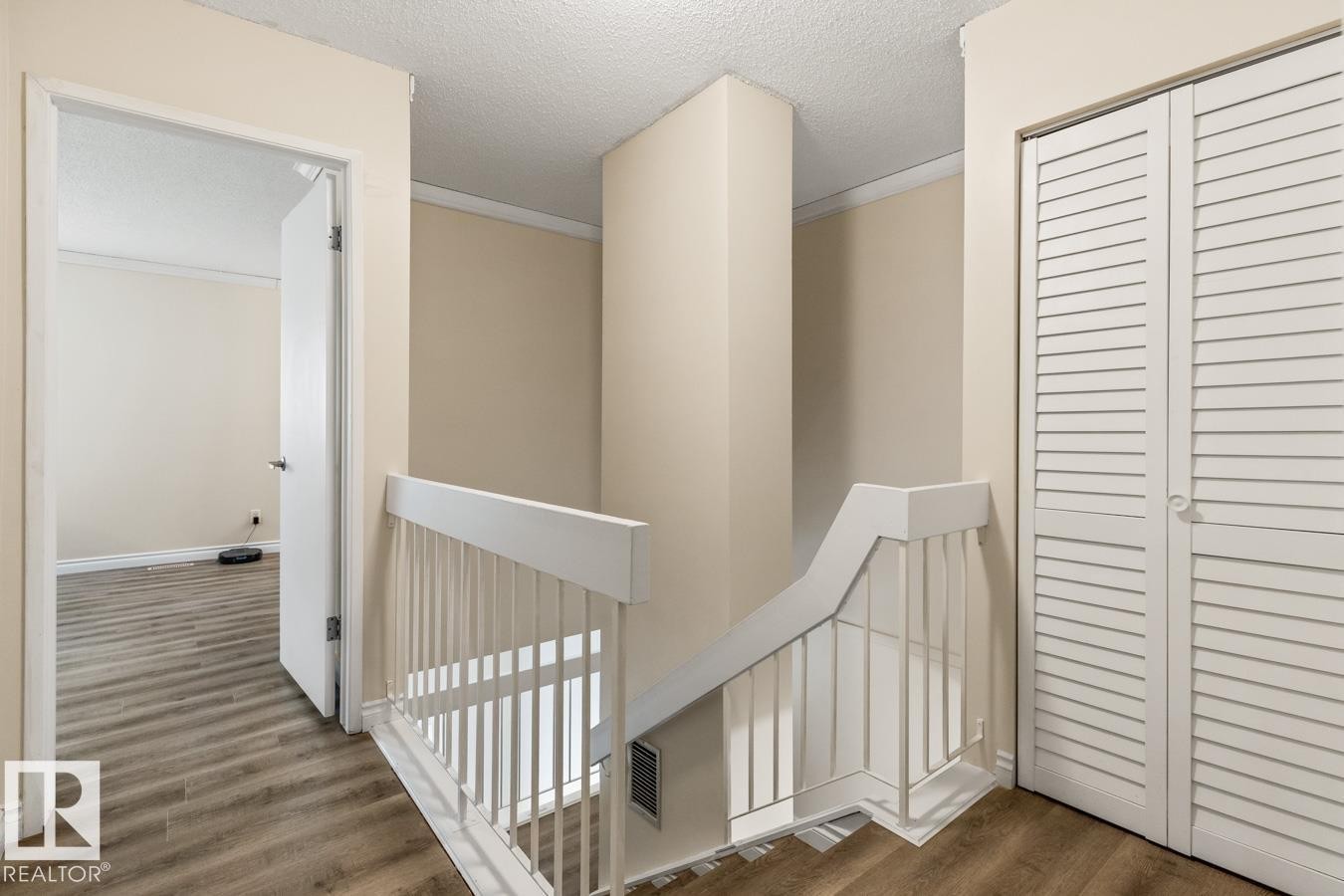 15731 121 Street, Edmonton, AB