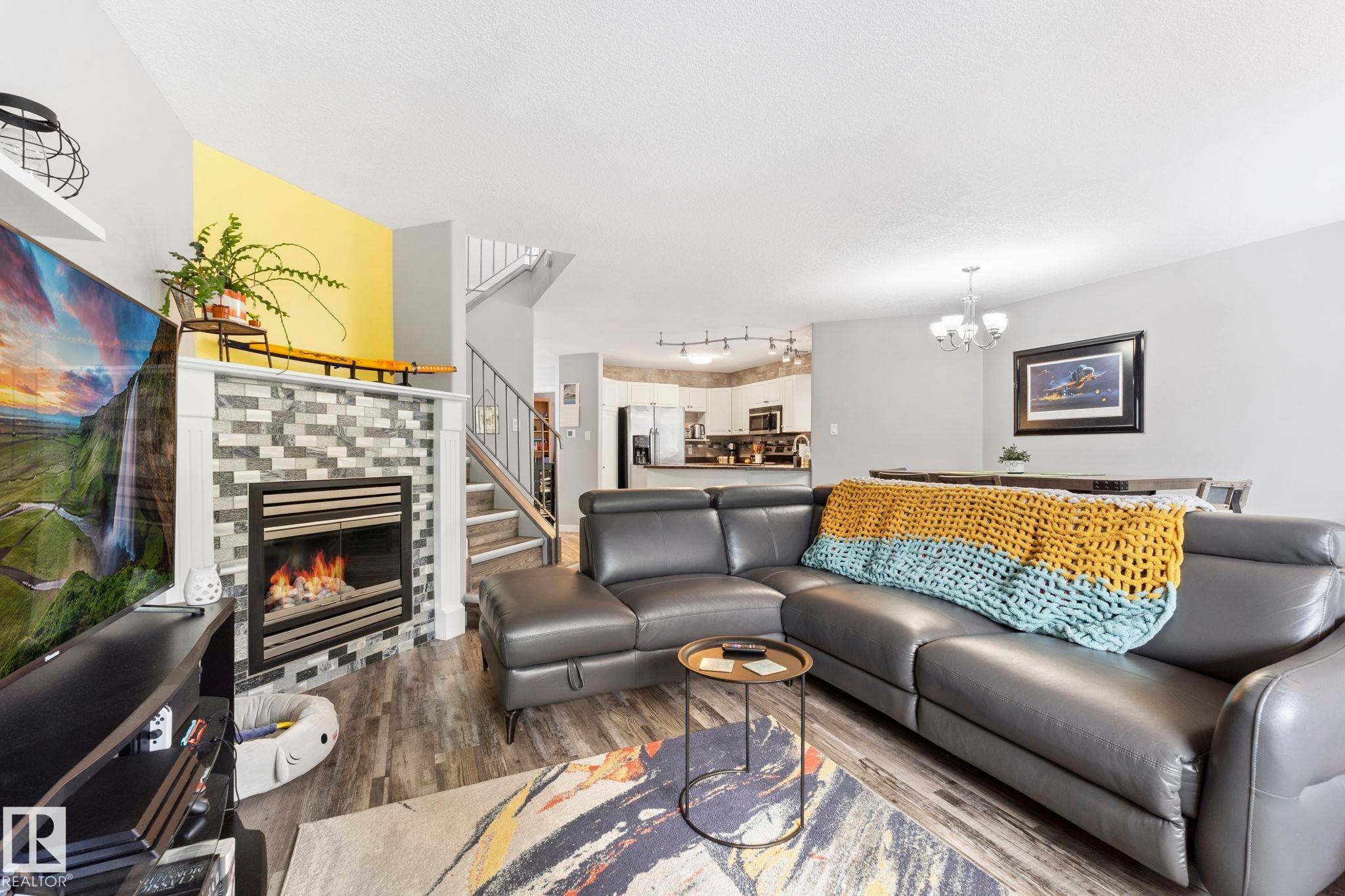 9814 108A, Fort Saskatchewan, AB