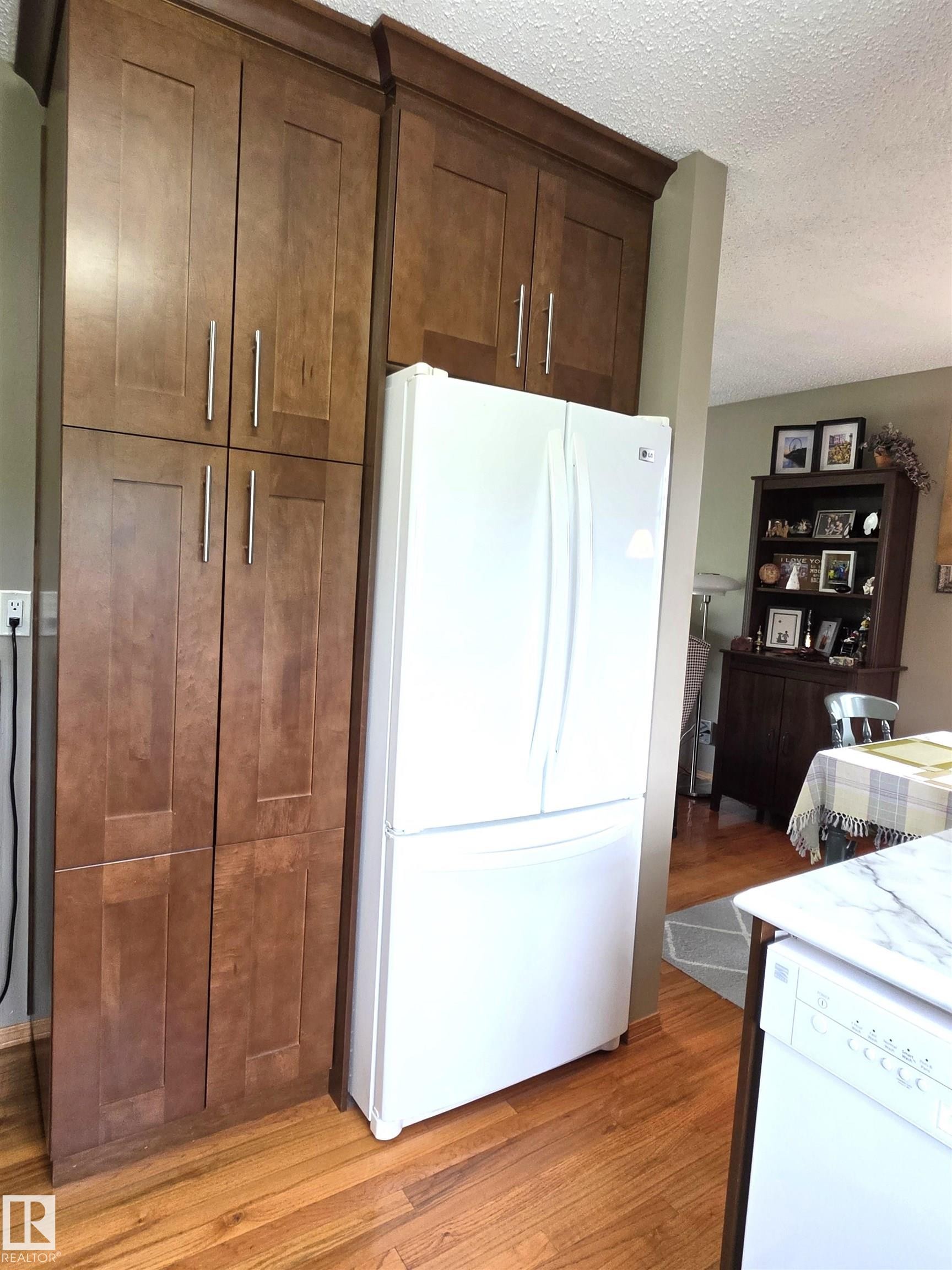 4606 54 Avenue, Two Hills, AB