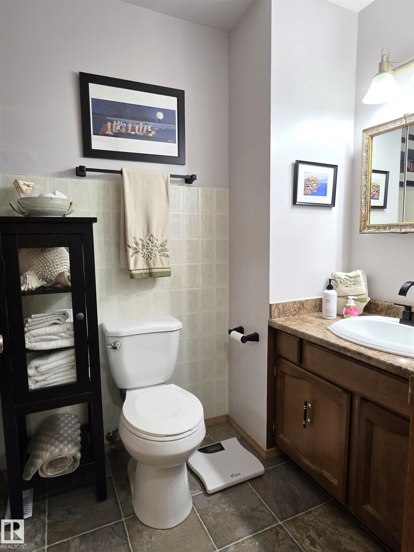 4606 54 Avenue, Two Hills, AB