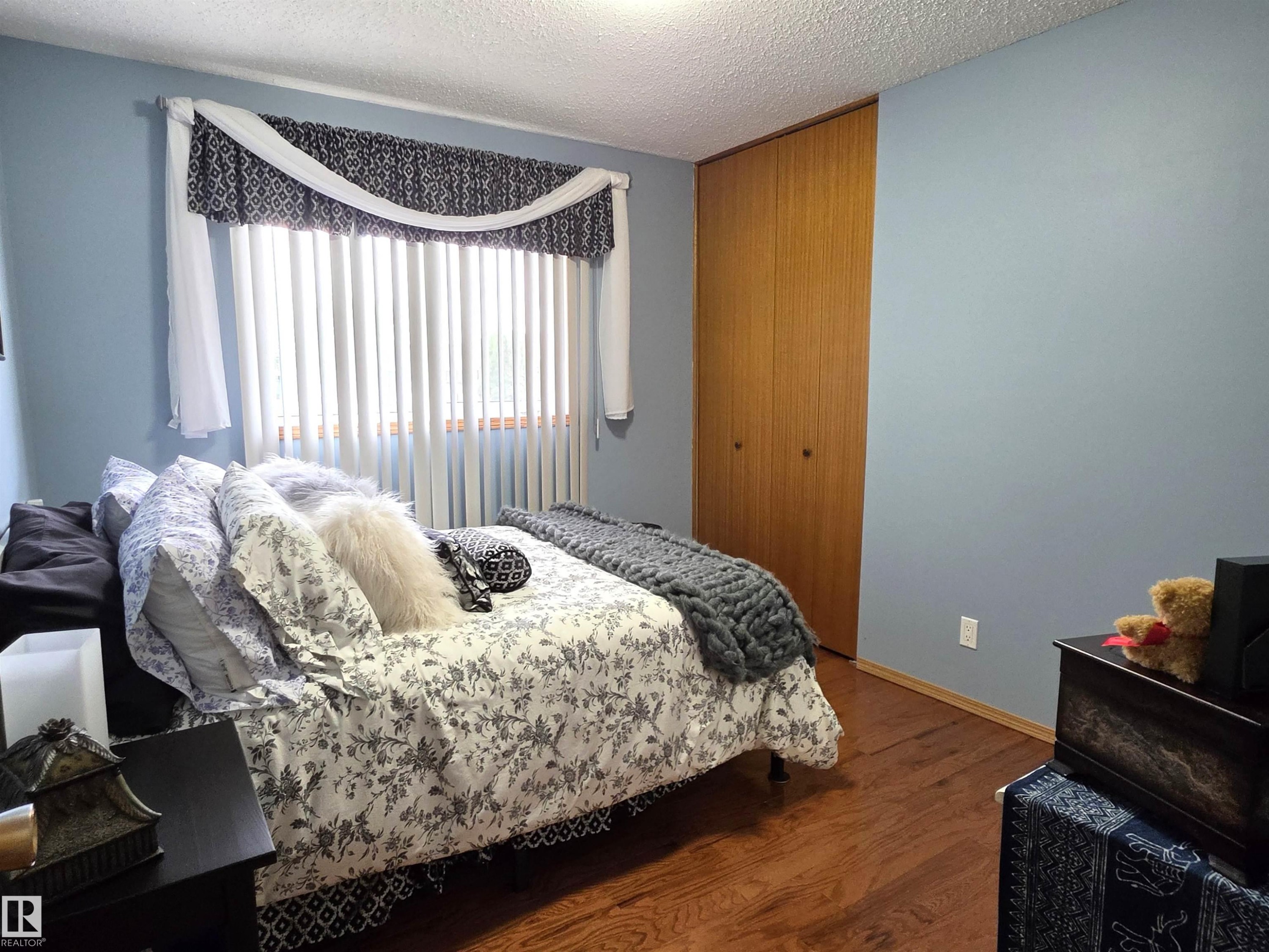 4606 54 Avenue, Two Hills, AB