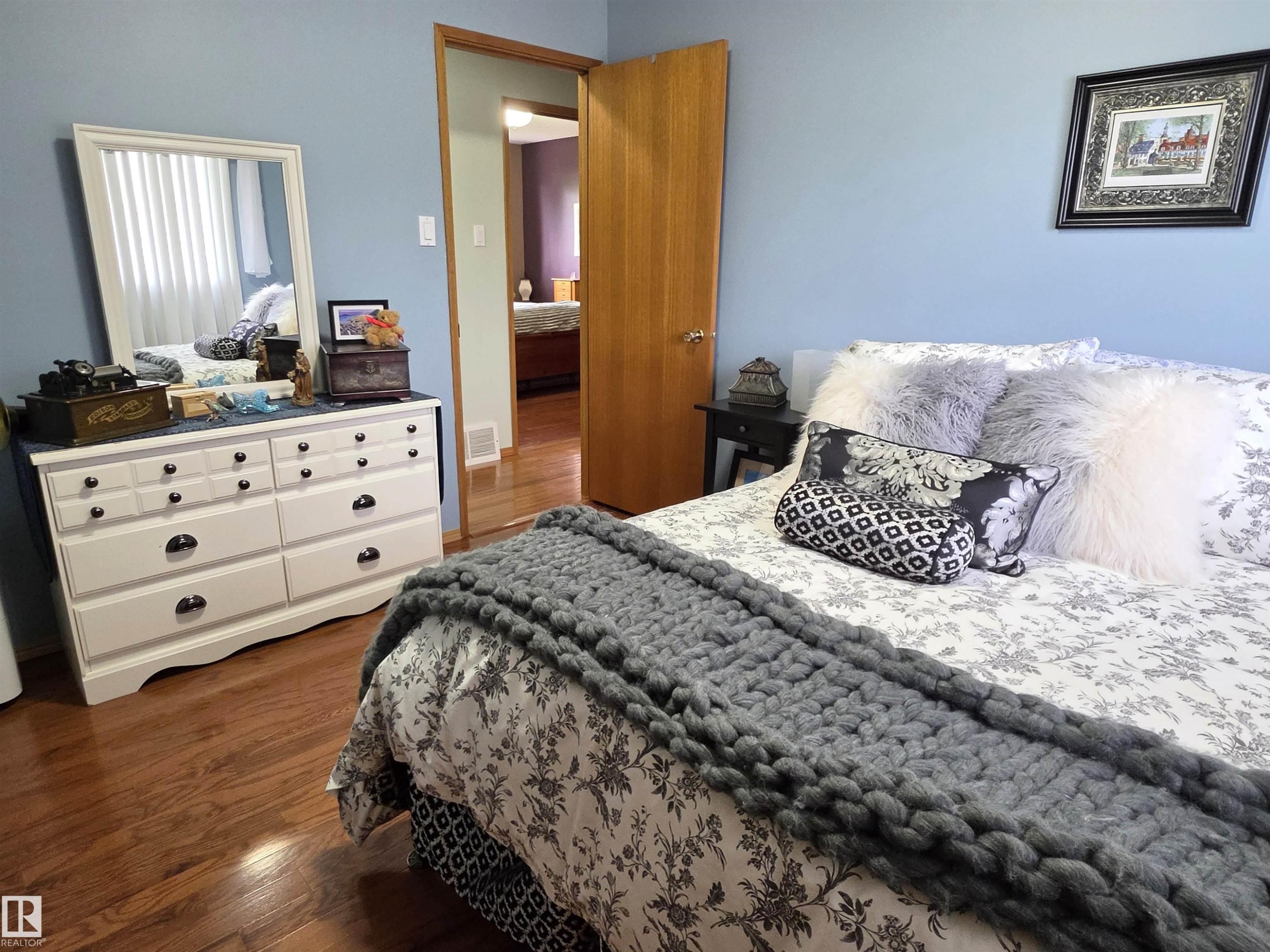 4606 54 Avenue, Two Hills, AB