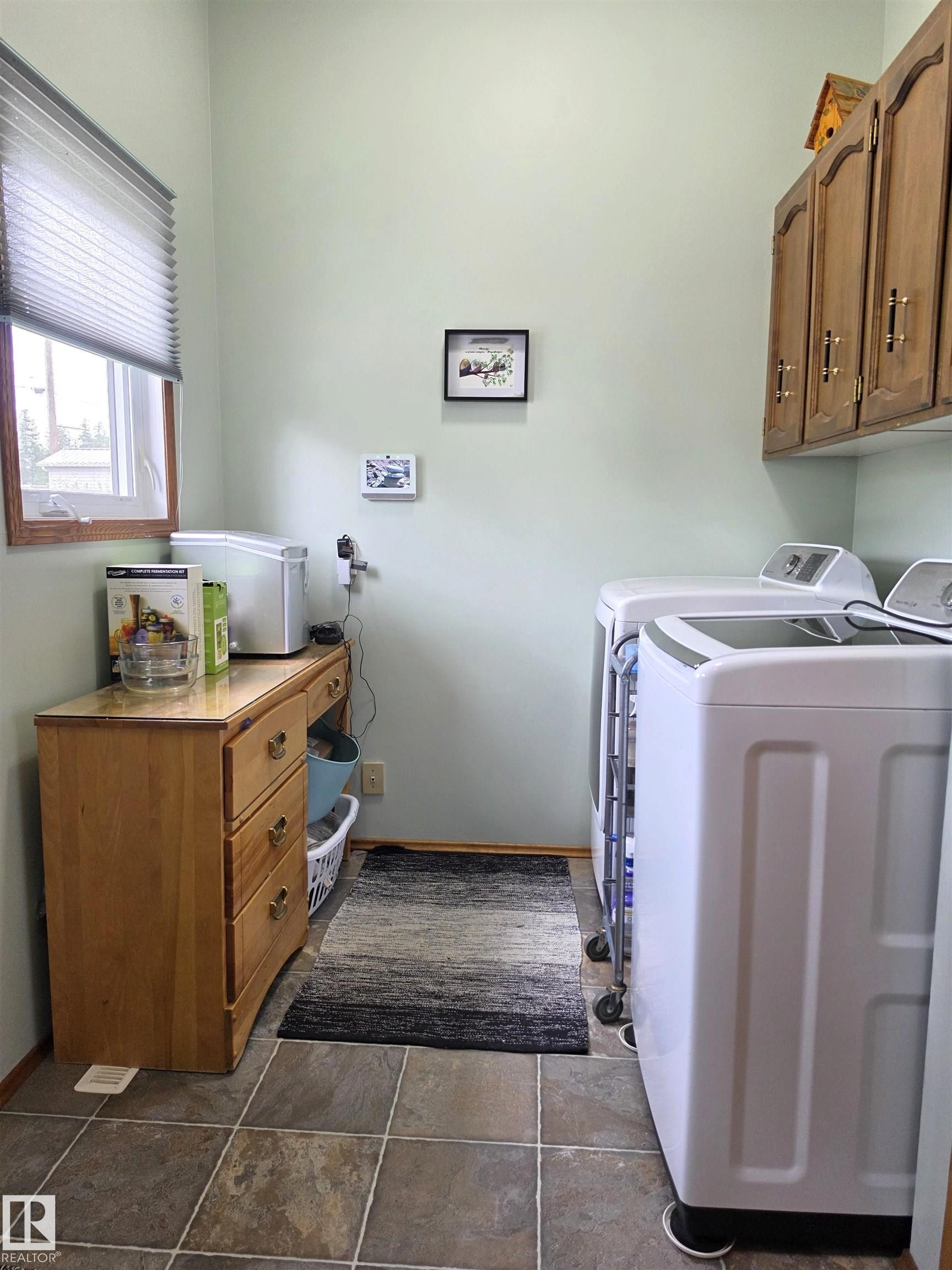4606 54 Avenue, Two Hills, AB