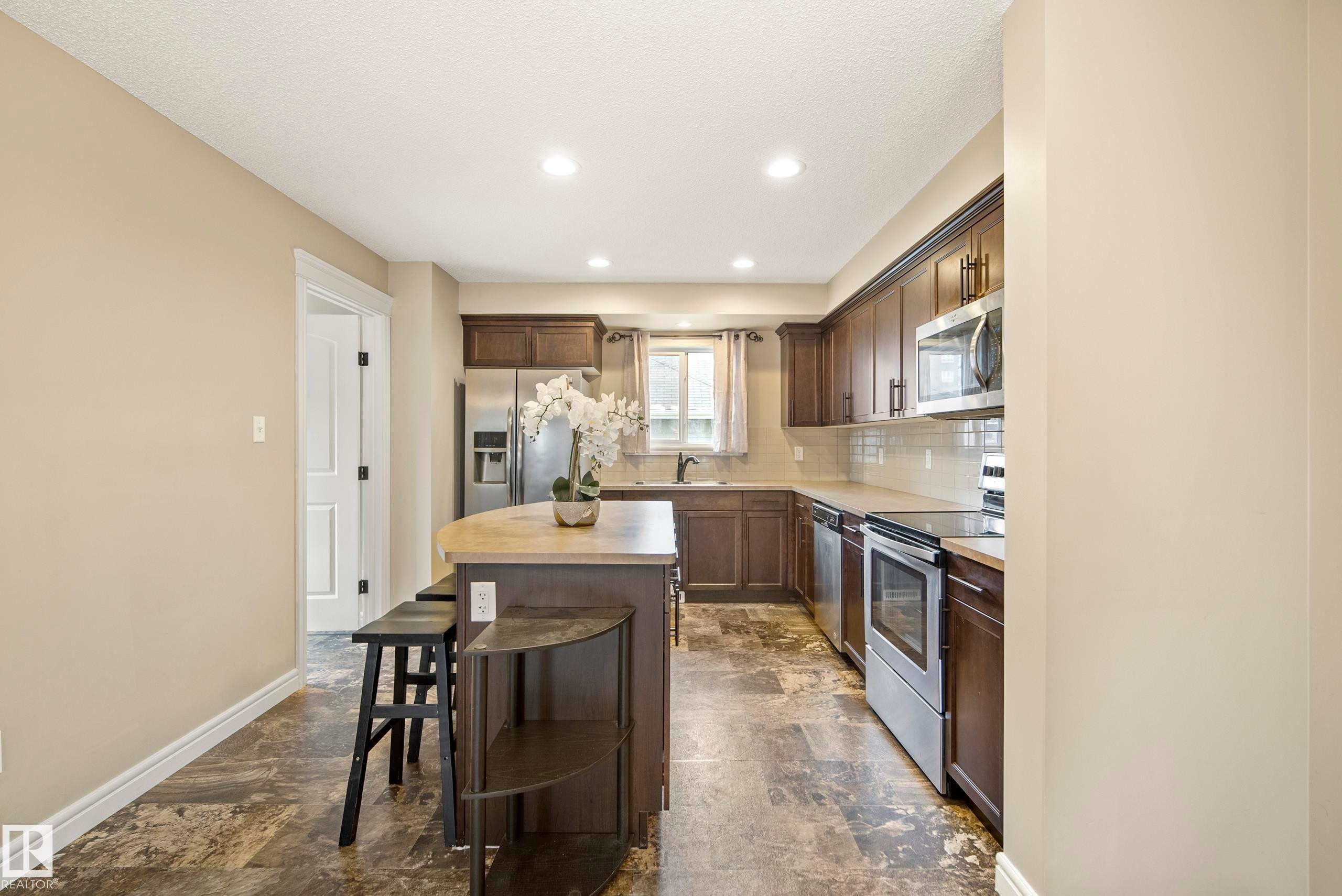 161 Desrochers Gate Gate, Edmonton, AB