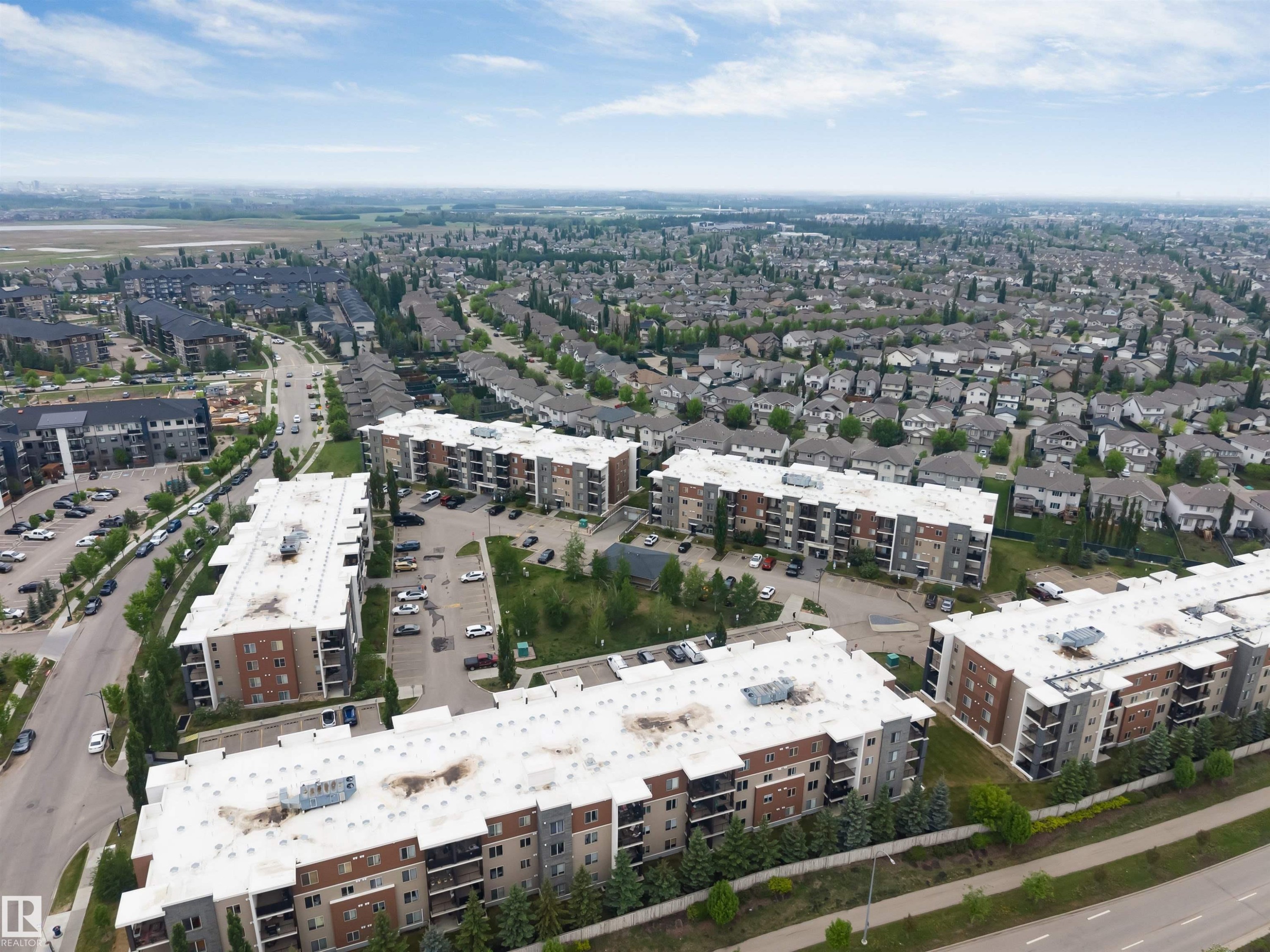 #209 11812 22 Av Sw Sw, Edmonton, AB - Outdoor With View