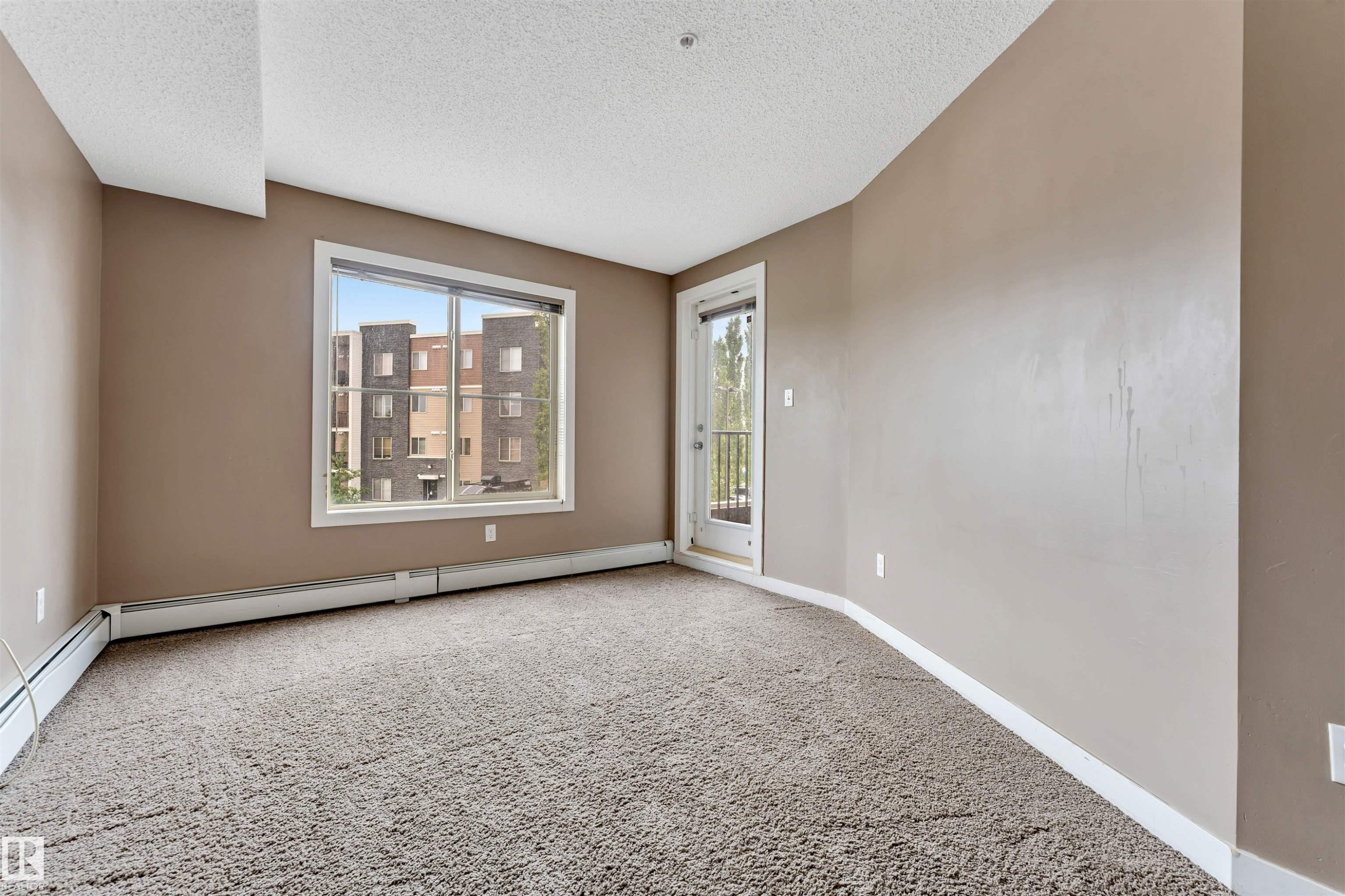 #209 11812 22 Av Sw Sw, Edmonton, AB - Indoor Photo Showing Other Room