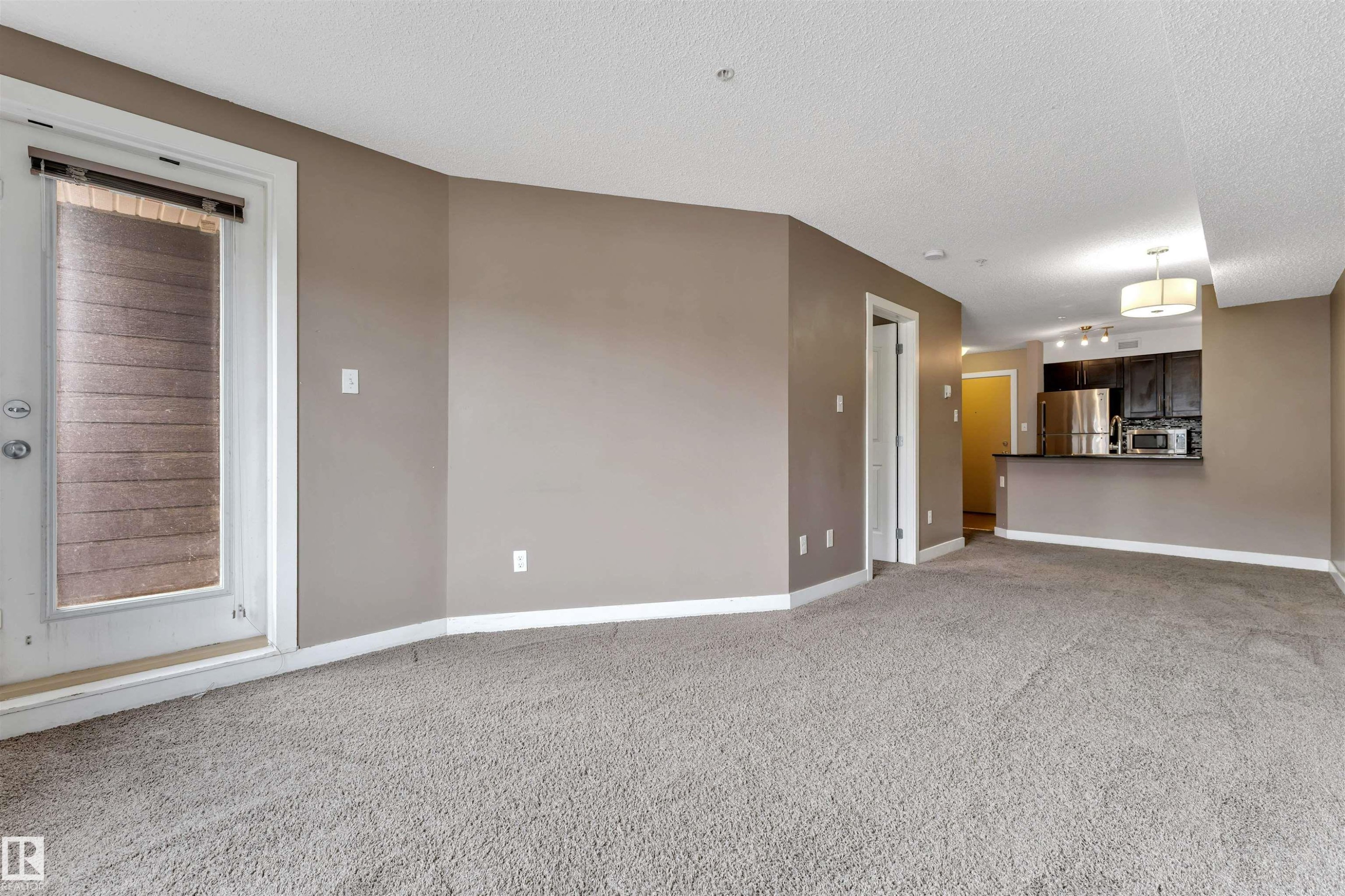#209 11812 22 Av Sw Sw, Edmonton, AB - Indoor Photo Showing Other Room