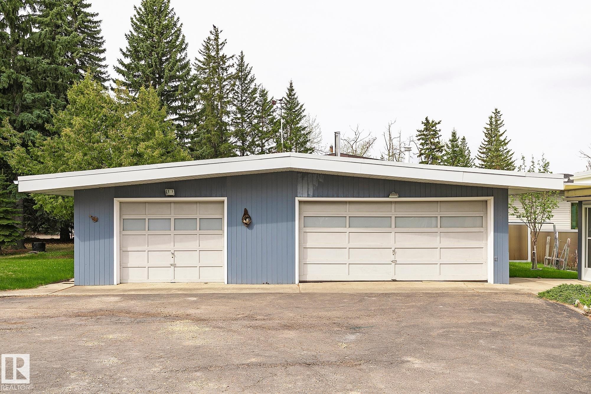 140 Windermere Drive, Edmonton, AB