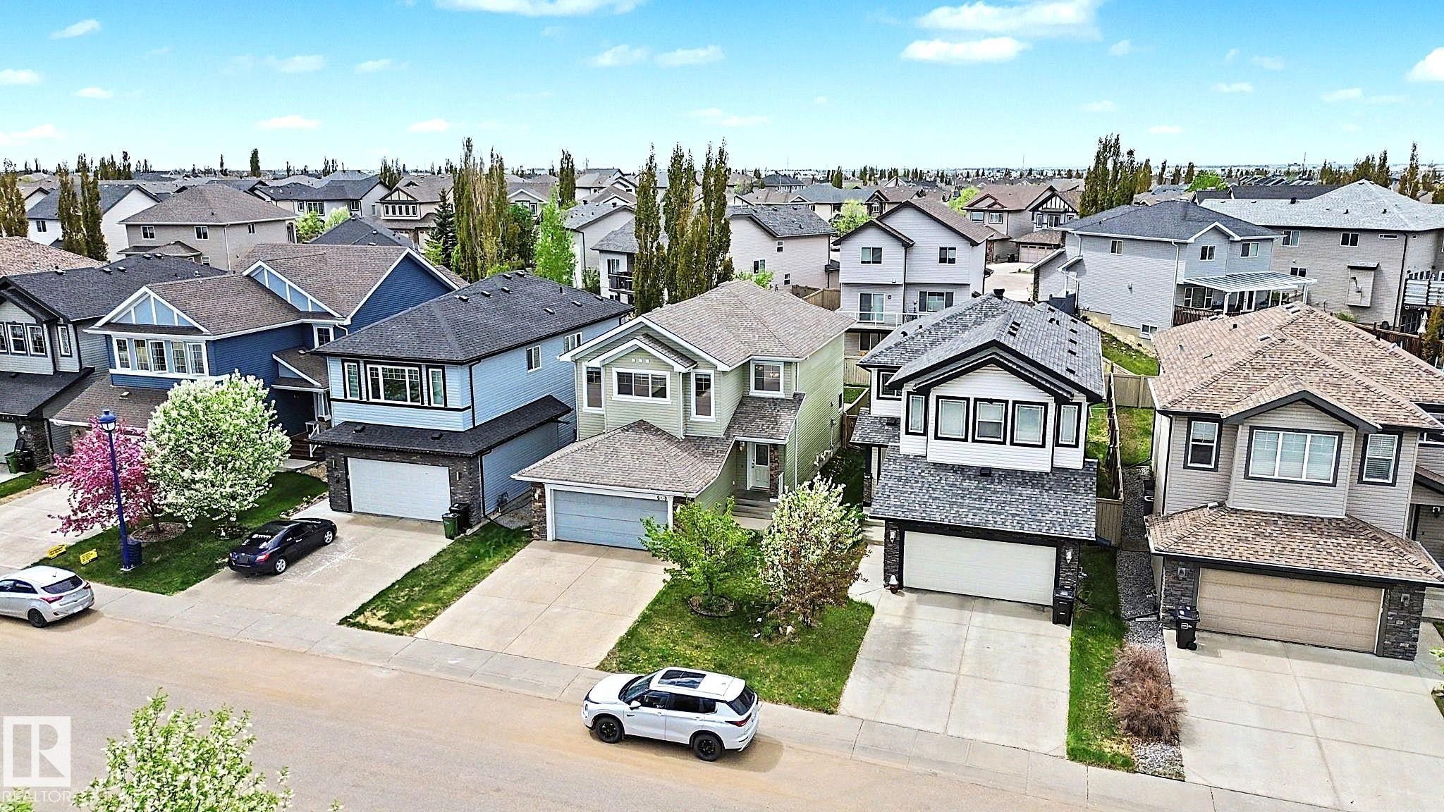 1932 67 Street, Edmonton, AB - Outdoor With Facade