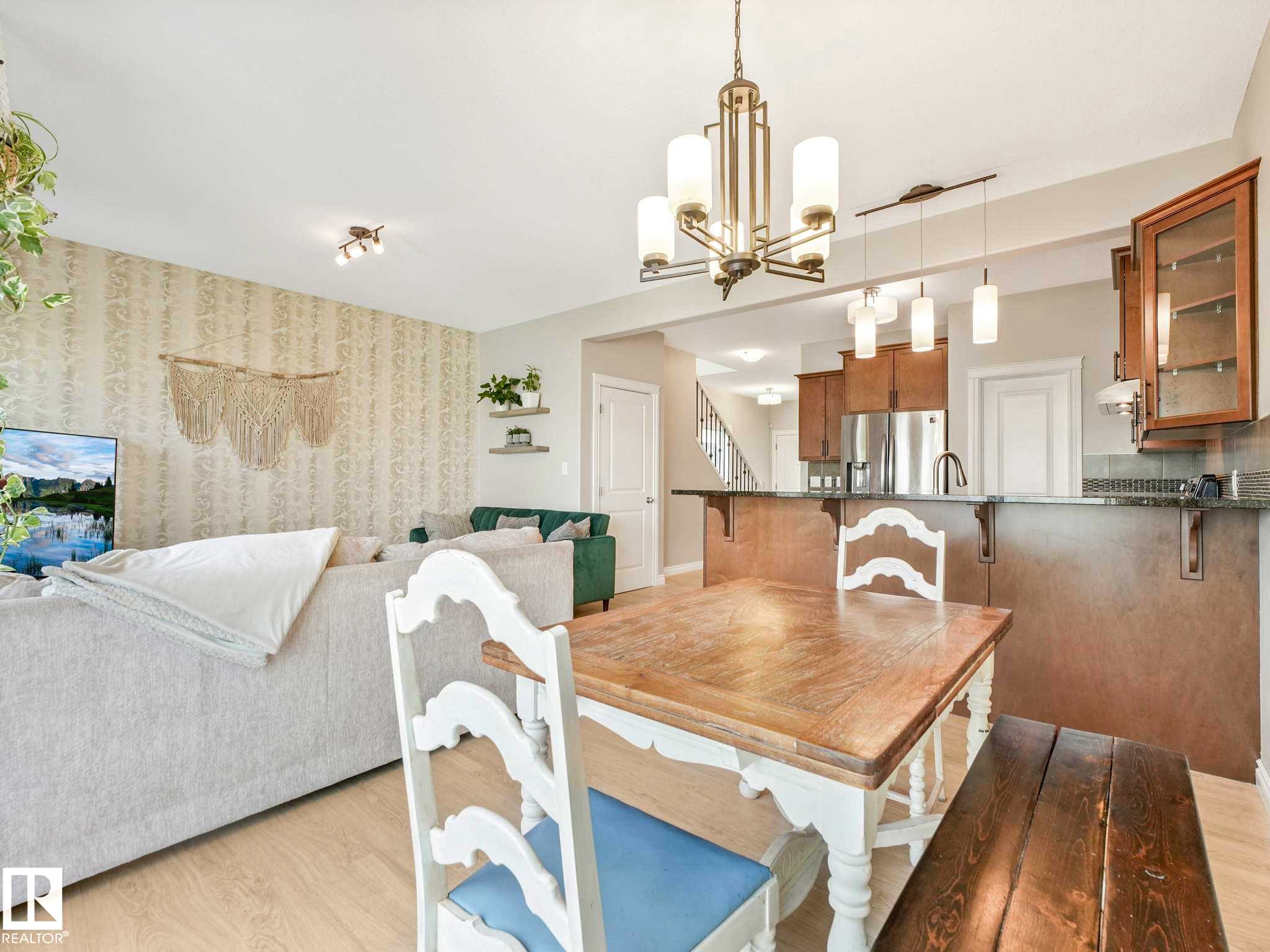 16124 10 Avenue, Edmonton, AB
