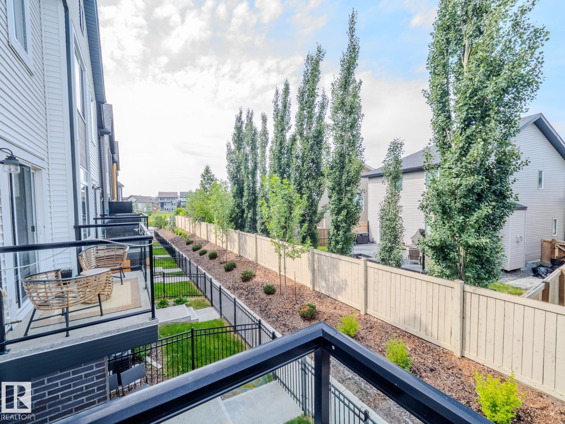 21 1010 Rabbit Hill Road, Edmonton, AB