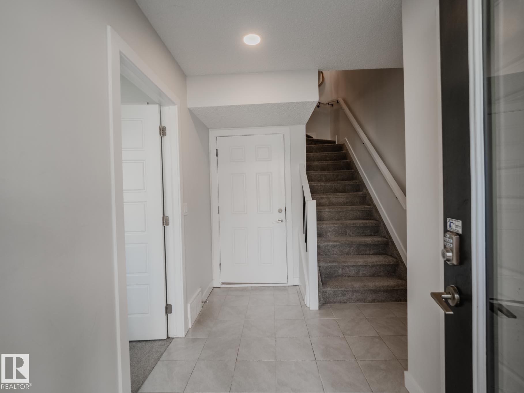 21 1010 Rabbit Hill Road, Edmonton, AB