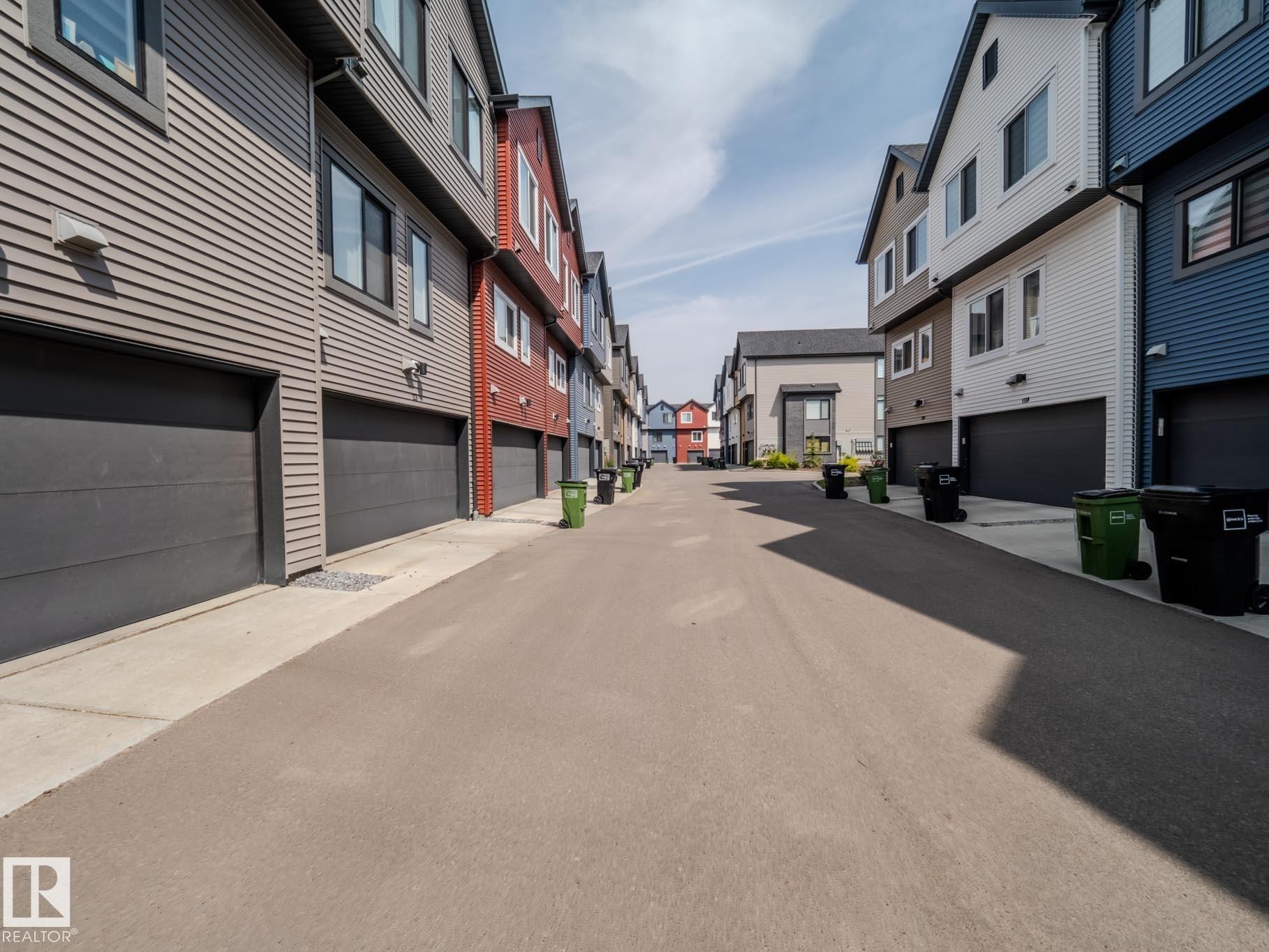21 1010 Rabbit Hill Road, Edmonton, AB