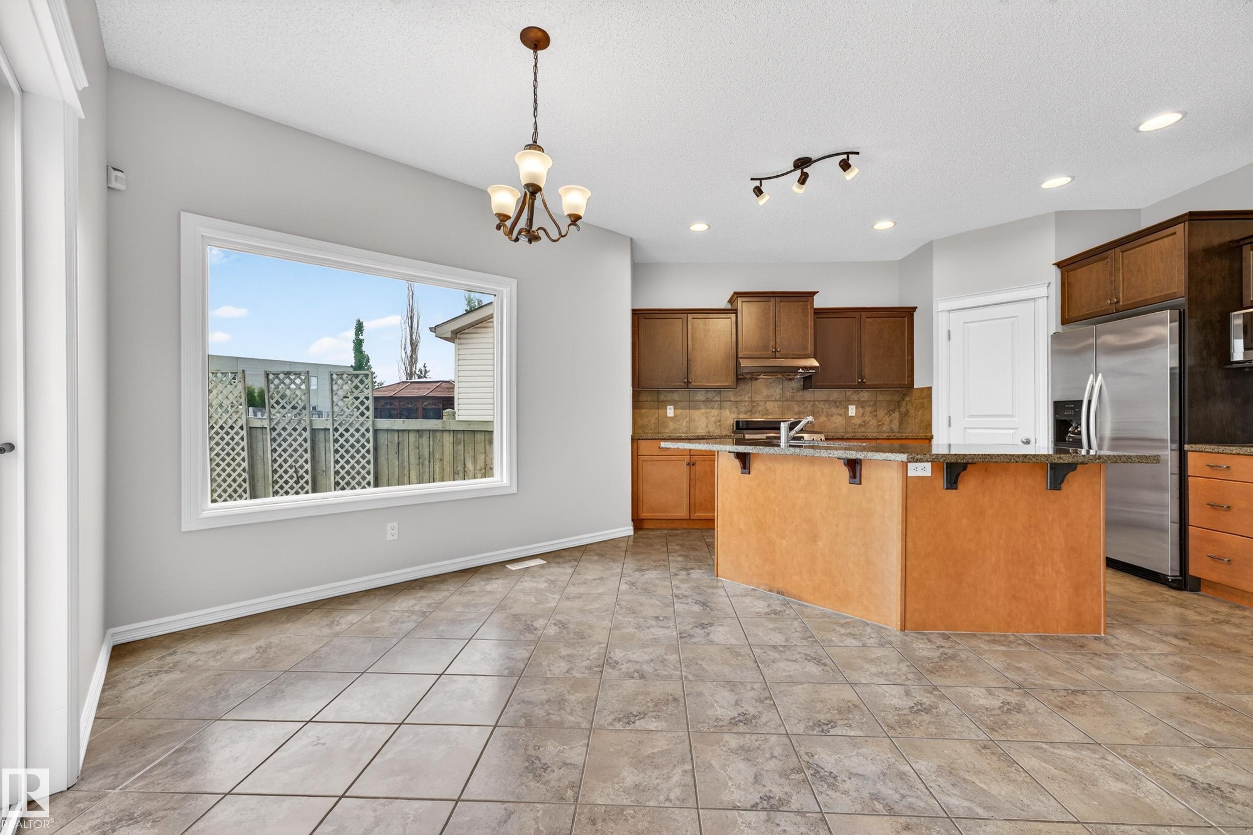 665 Leger Way, Edmonton, AB
