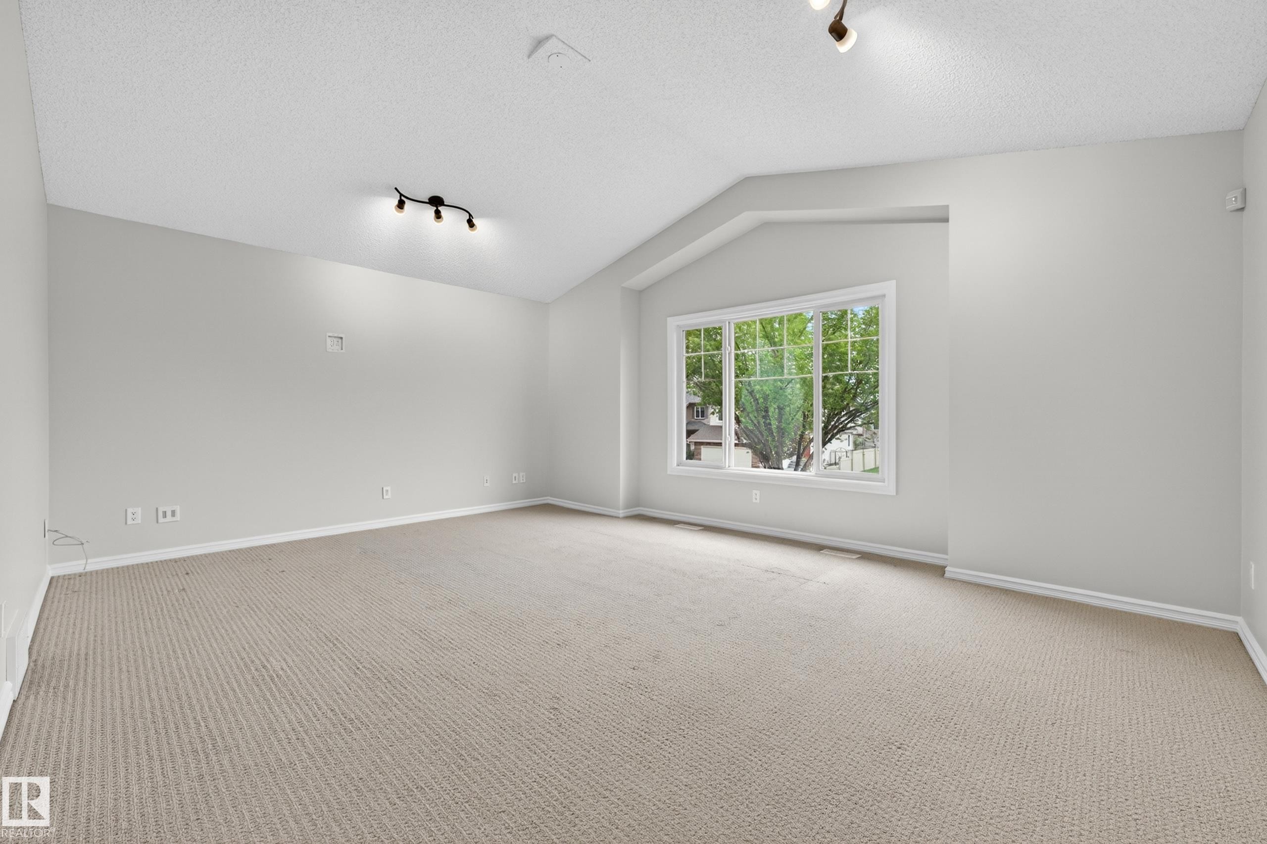 665 Leger Way, Edmonton, AB