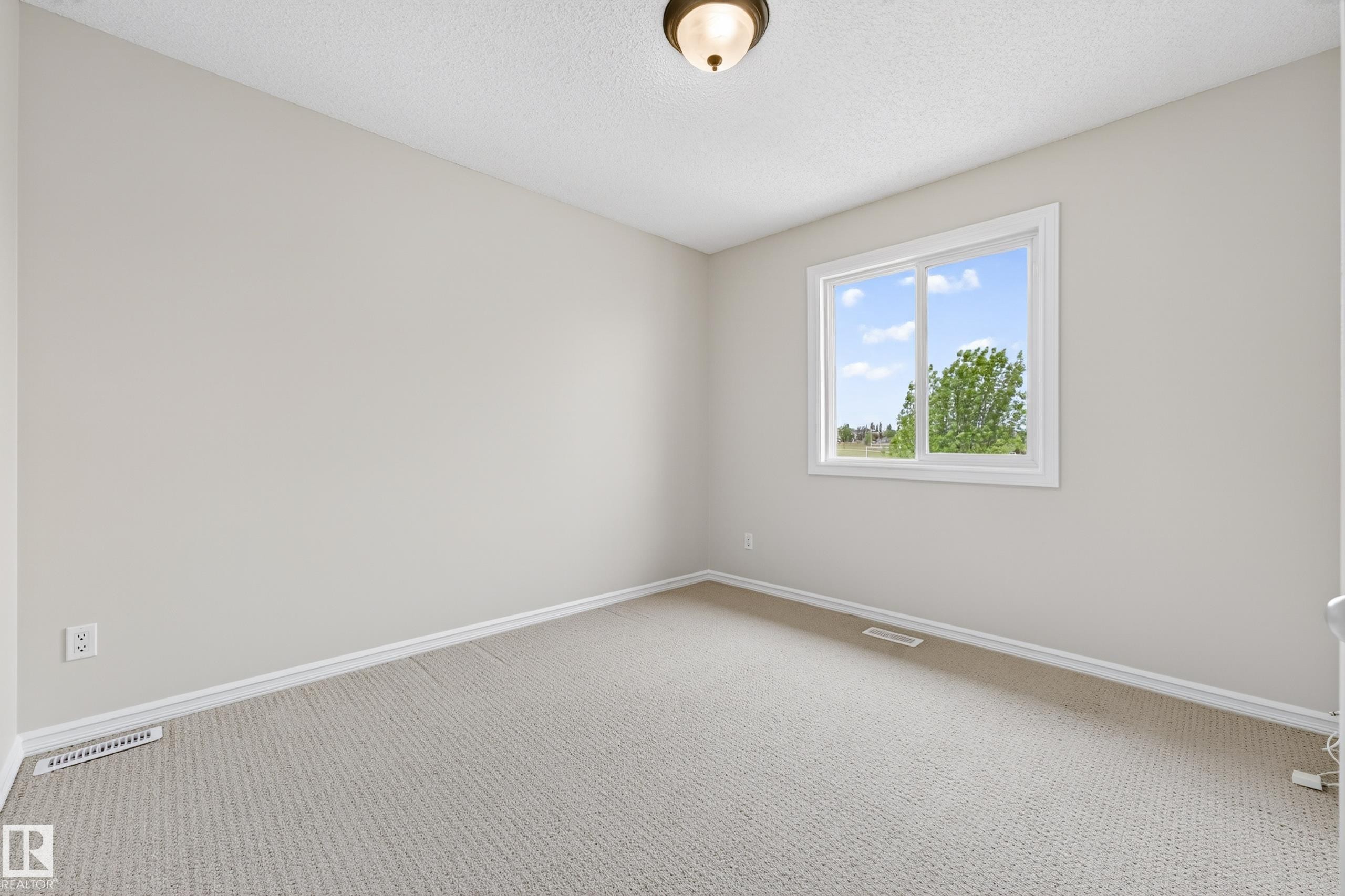 665 Leger Way, Edmonton, AB