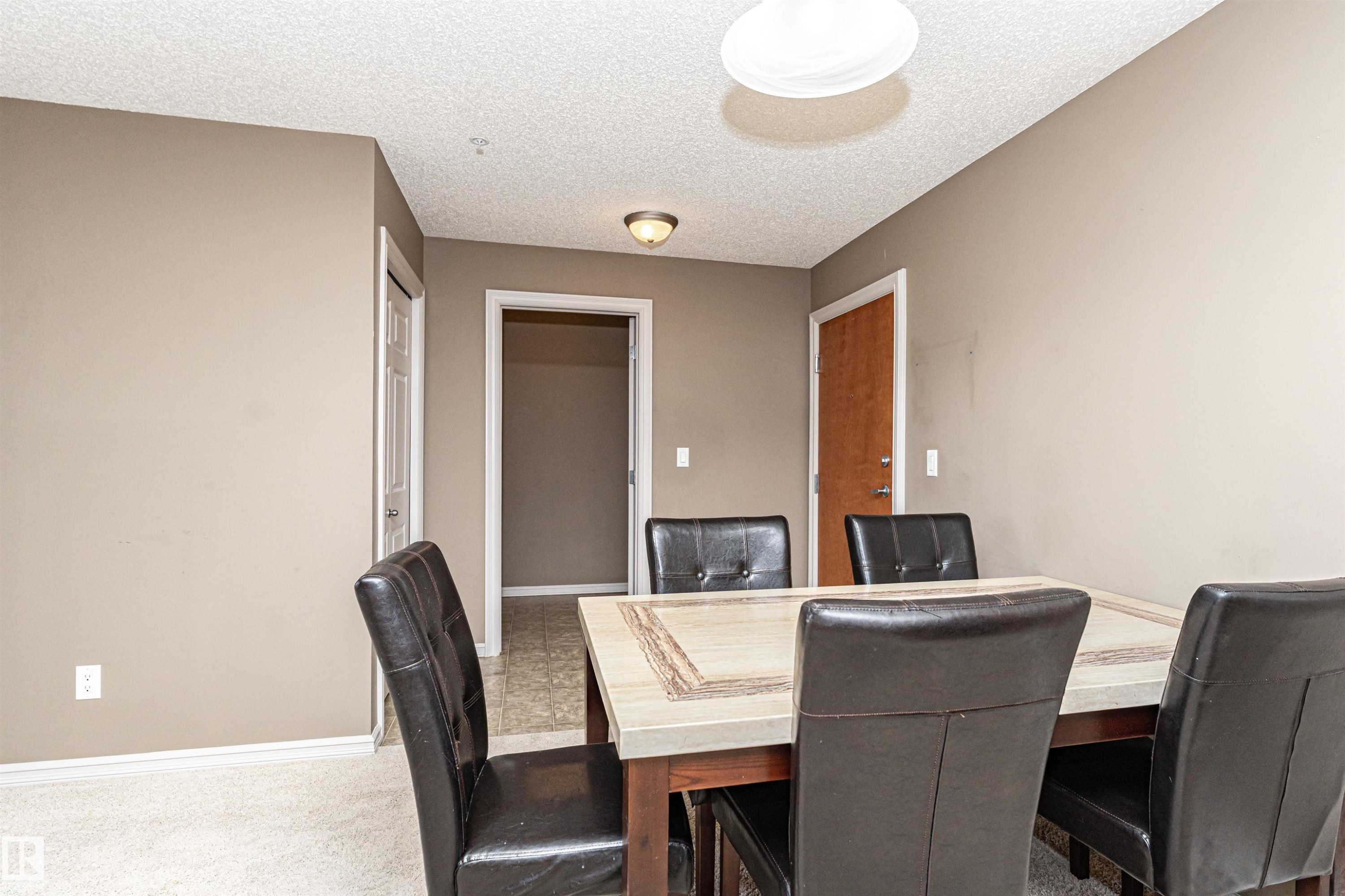 318 13830 150 Avenue, Edmonton, AB